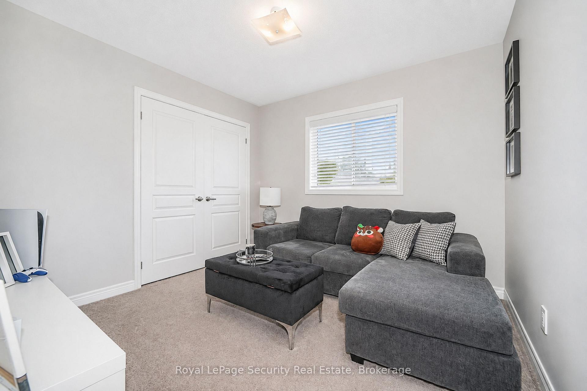 Photo 21 of 77 Pierce Place, New Tecumseth, Tottenham — HOMEH