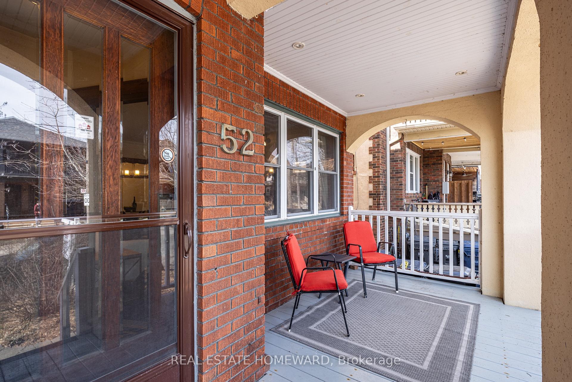Photo 3 of Unit main, 52 Wineva Avenue, Toronto, The Beaches — HOMEH