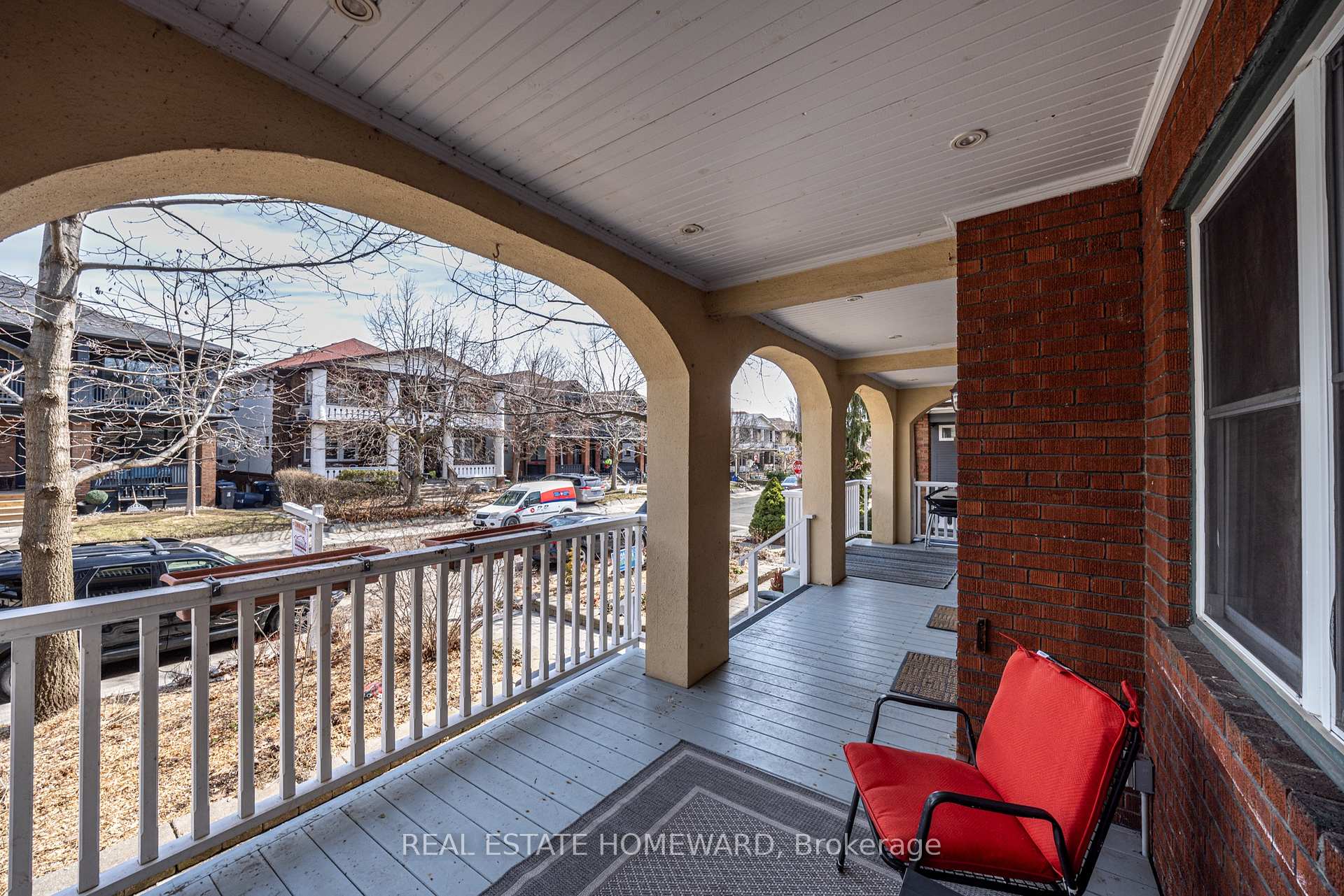 Photo 4 of Unit main, 52 Wineva Avenue, Toronto, The Beaches — HOMEH