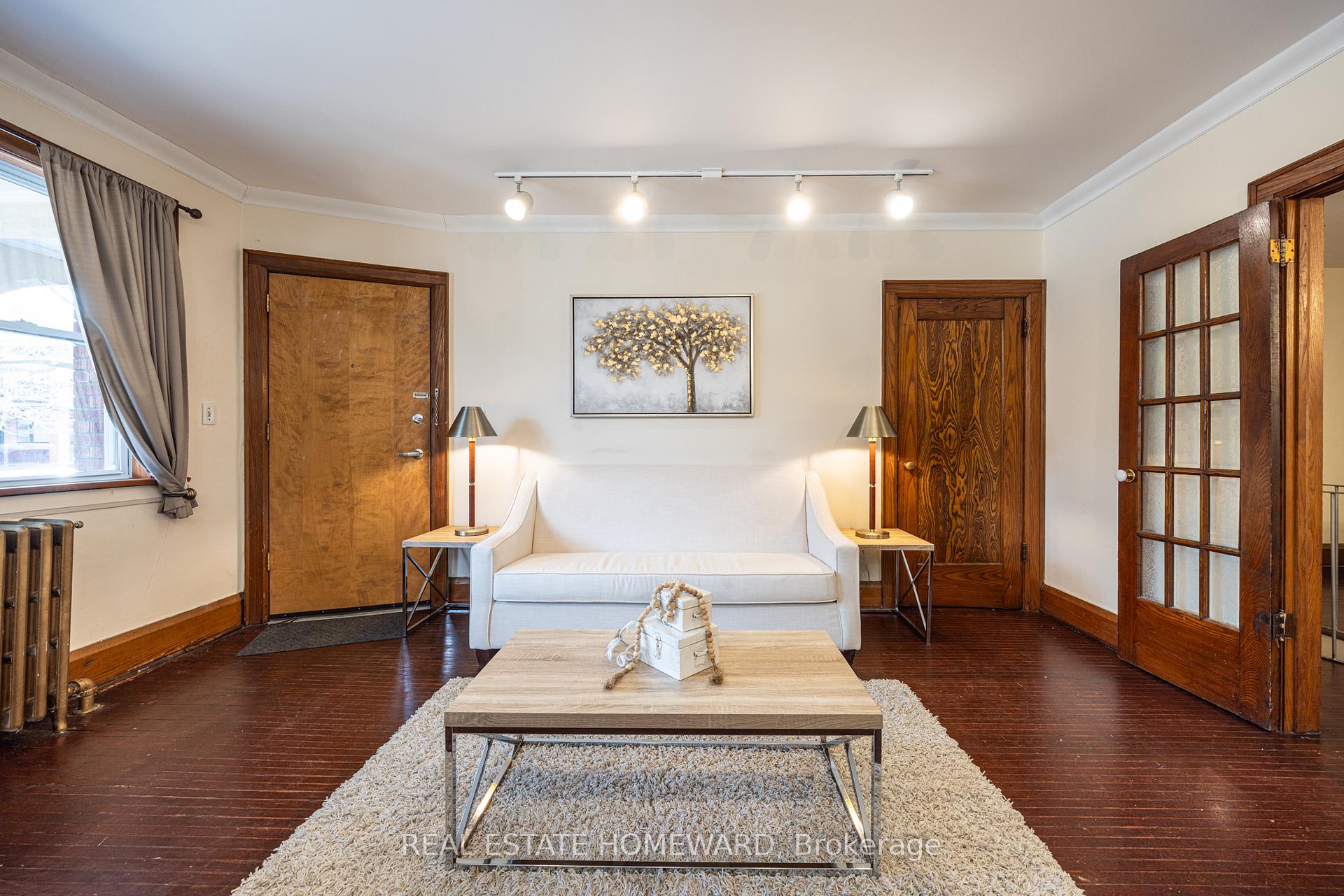 Photo 7 of Unit main, 52 Wineva Avenue, Toronto, The Beaches — HOMEH