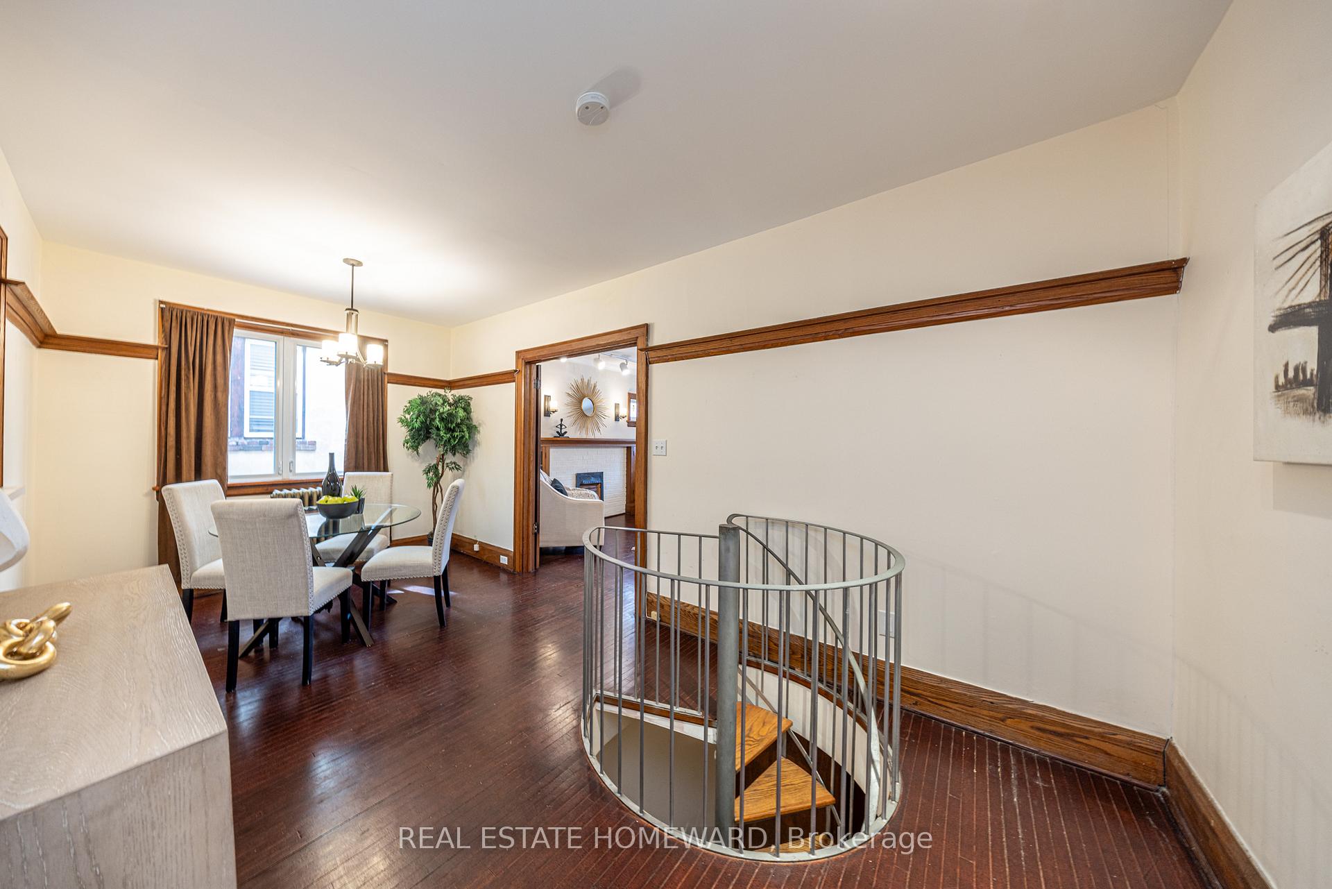 Photo 13 of Unit main, 52 Wineva Avenue, Toronto, The Beaches — HOMEH