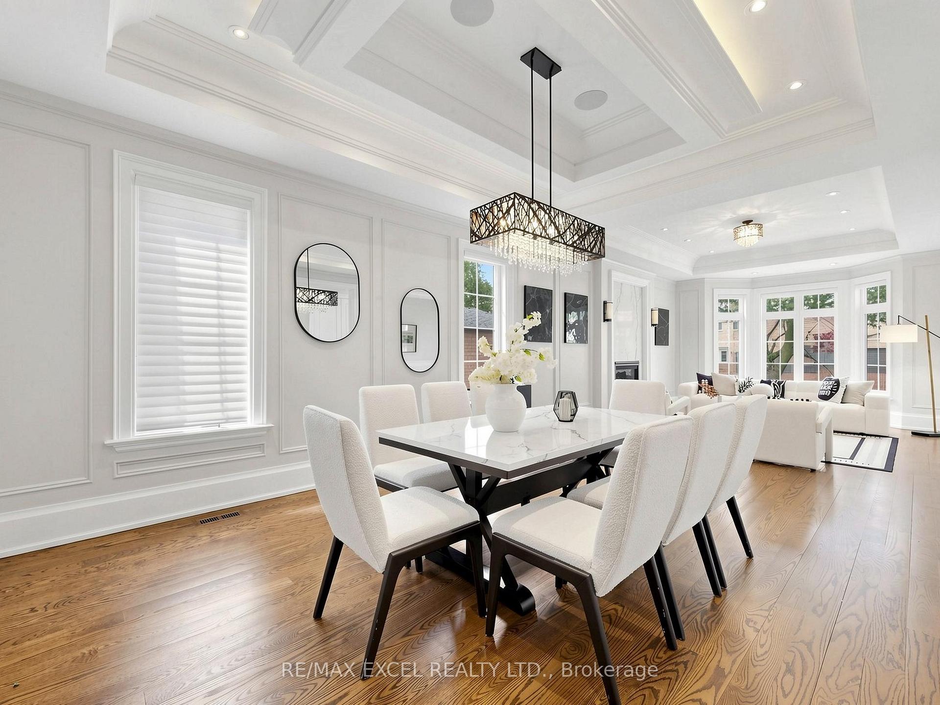 Photo 9 of 64 Summerfeldt Crescent, Markham, Unionville — HOMEH