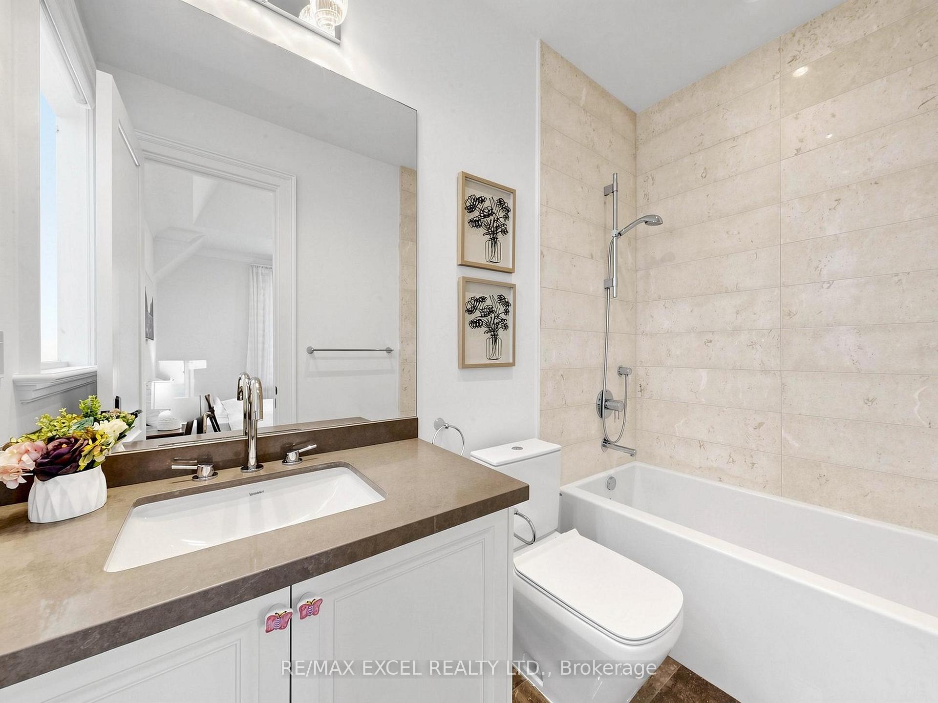 Photo 33 of 64 Summerfeldt Crescent, Markham, Unionville — HOMEH