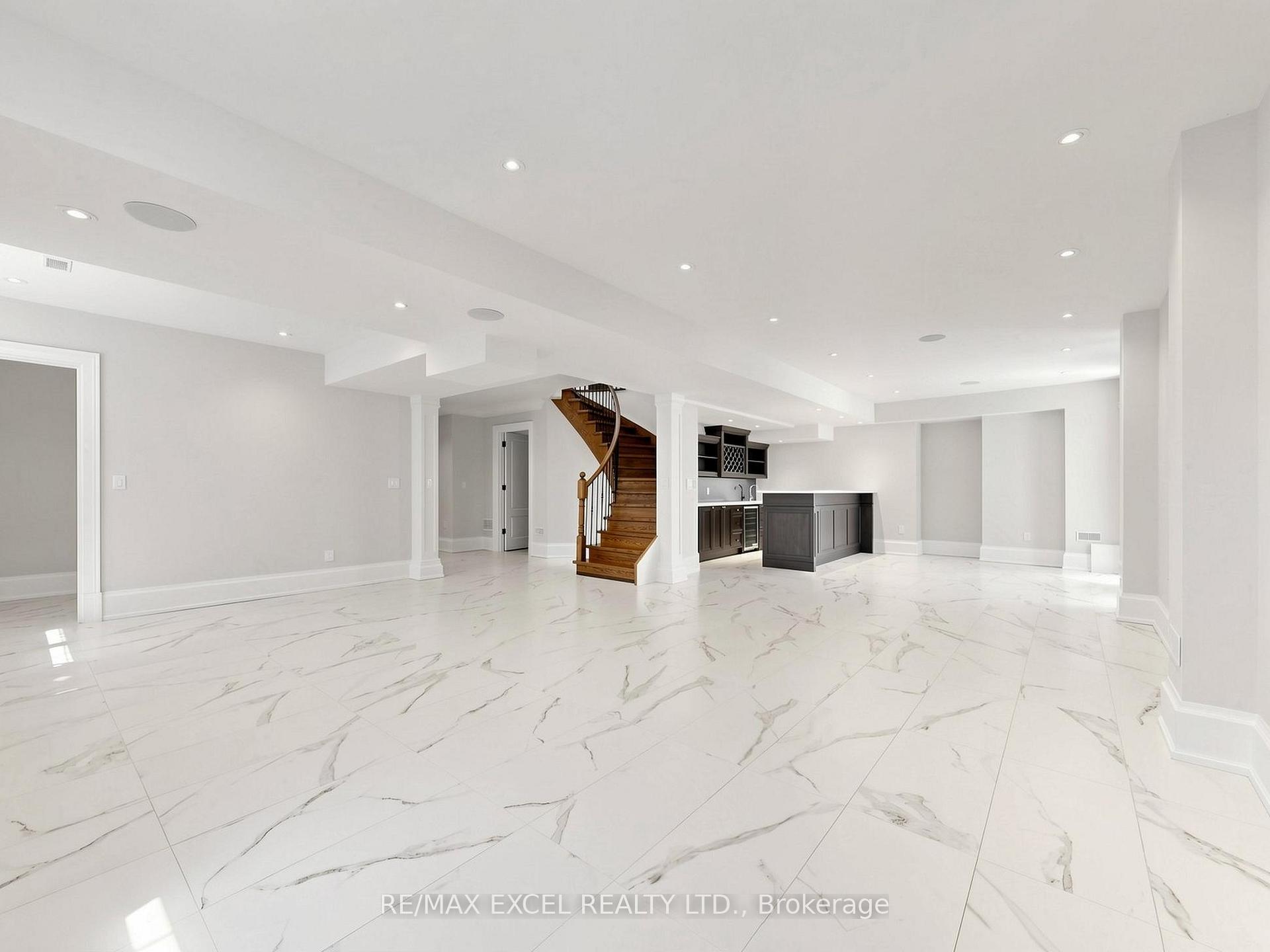 Photo 42 of 64 Summerfeldt Crescent, Markham, Unionville — HOMEH