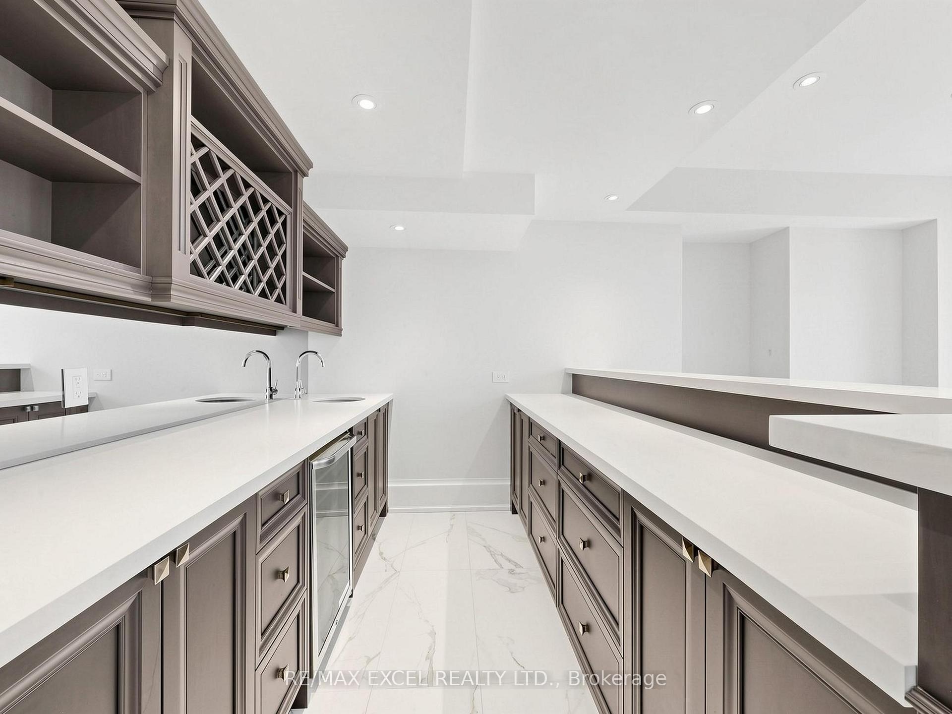 Photo 44 of 64 Summerfeldt Crescent, Markham, Unionville — HOMEH