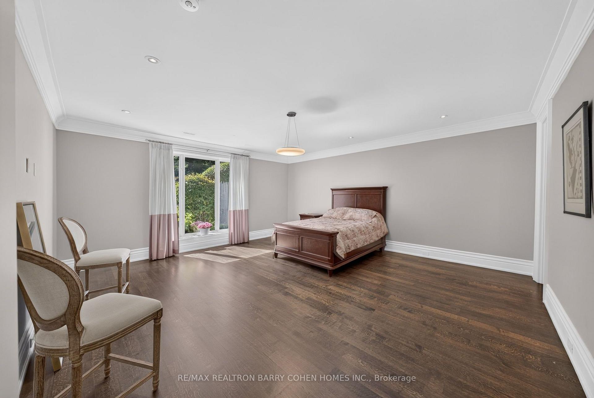 Photo 23 of 101 Forest Heights Boulevard, North York, St. Andrew-Windfields — HOMEH