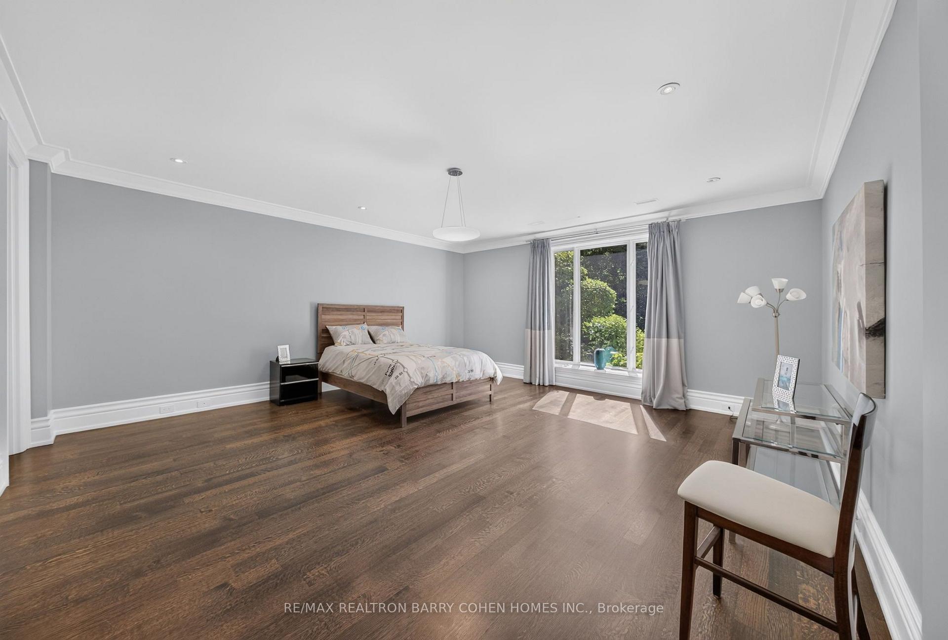 Photo 24 of 101 Forest Heights Boulevard, North York, St. Andrew-Windfields — HOMEH