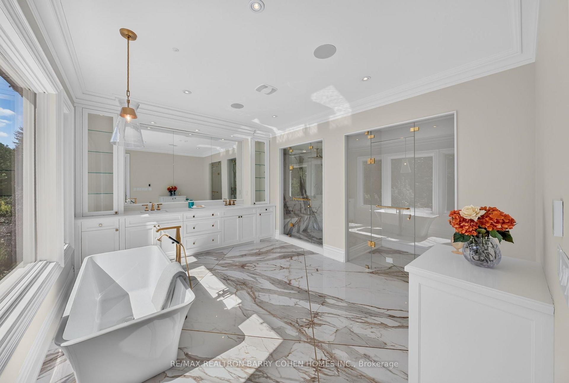 Photo 28 of 101 Forest Heights Boulevard, North York, St. Andrew-Windfields — HOMEH
