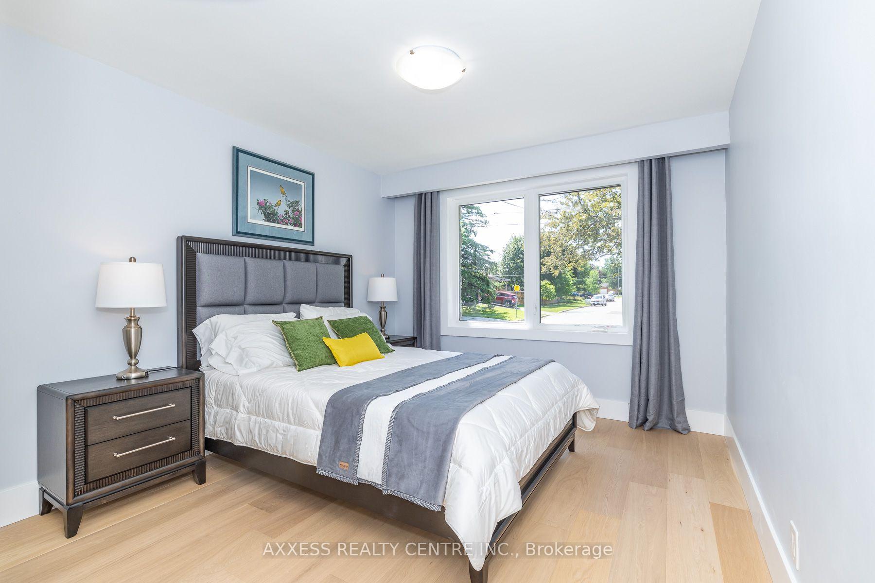 Photo 20 of 44 Transwell Avenue, North York, Newtonbrook West — HOMEH