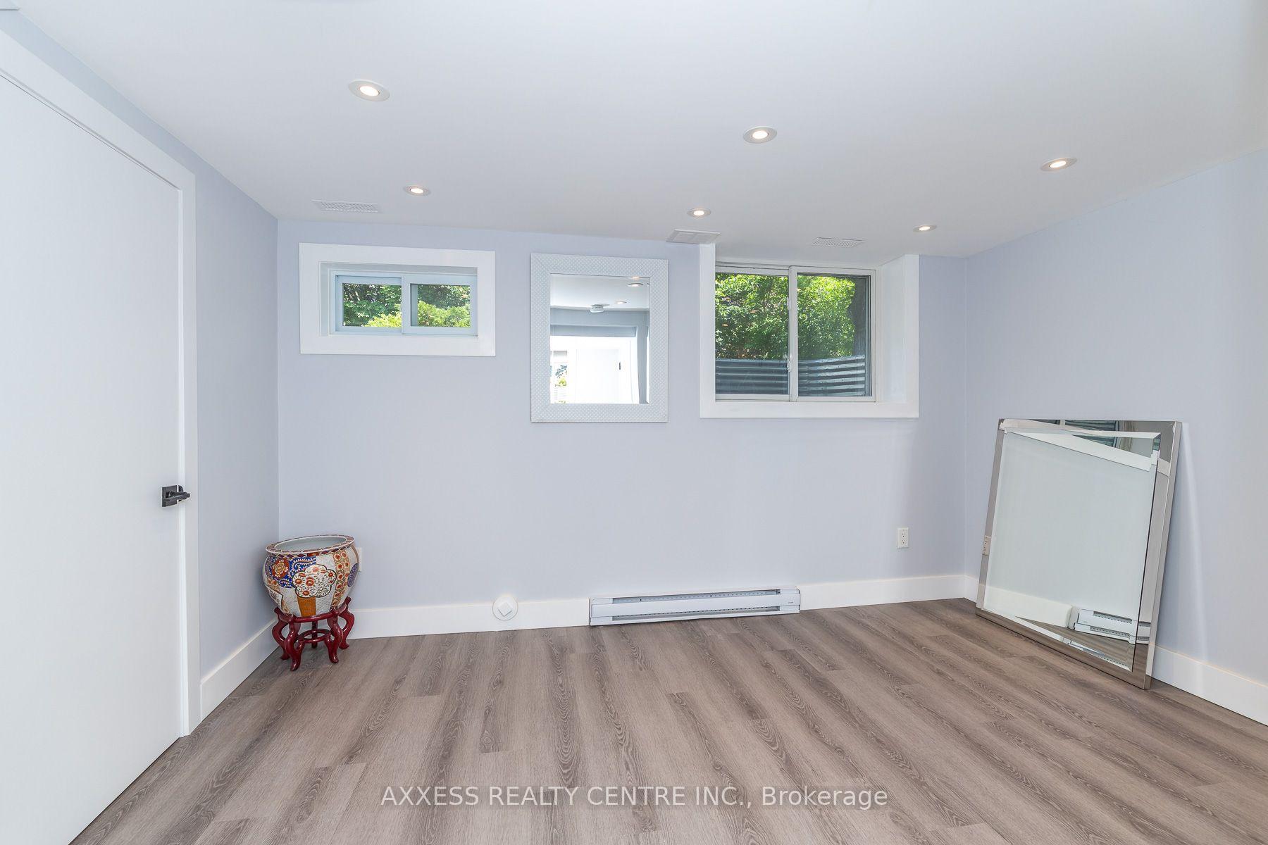 Photo 32 of 44 Transwell Avenue, North York, Newtonbrook West — HOMEH