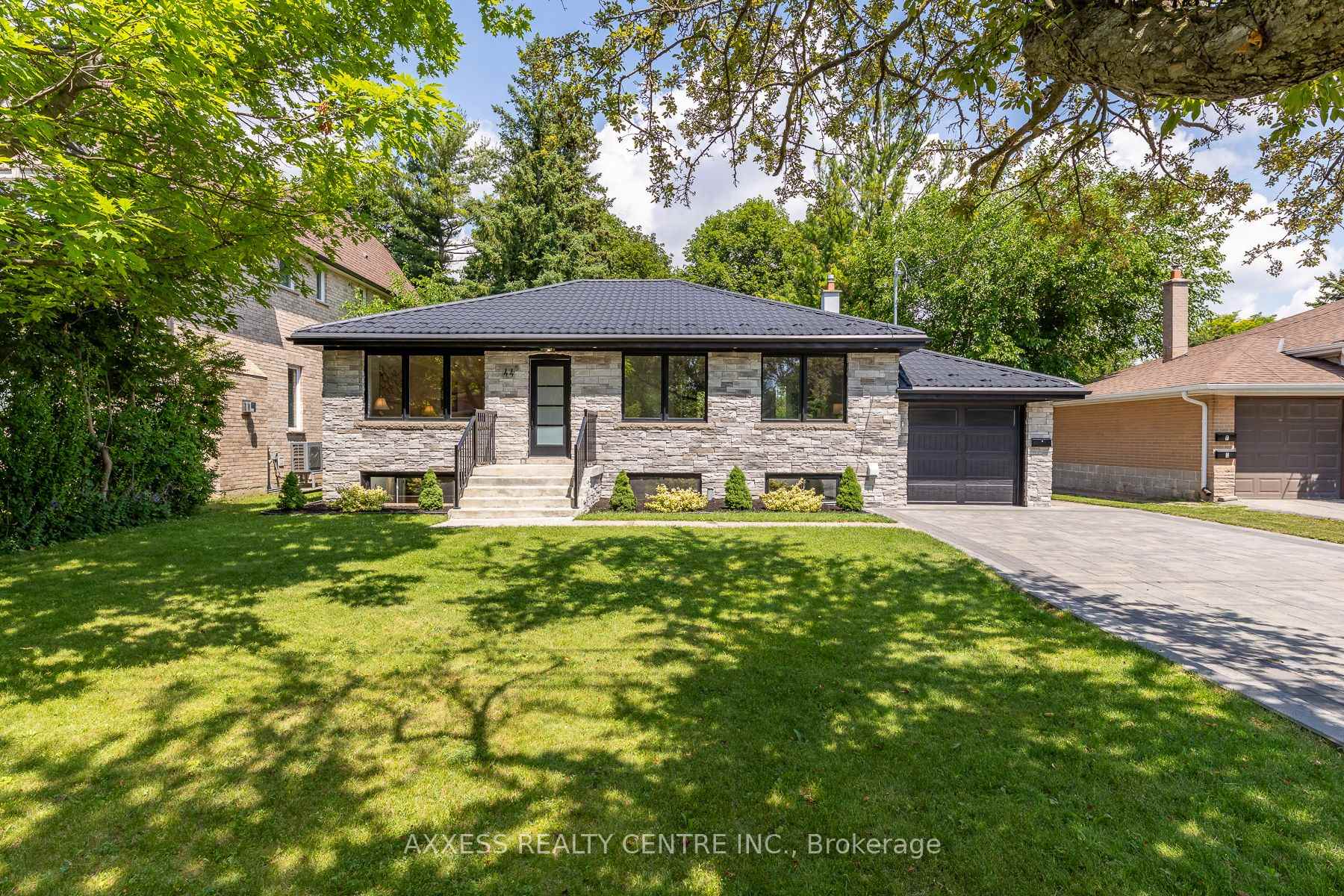 Photo 39 of 44 Transwell Avenue, North York, Newtonbrook West — HOMEH