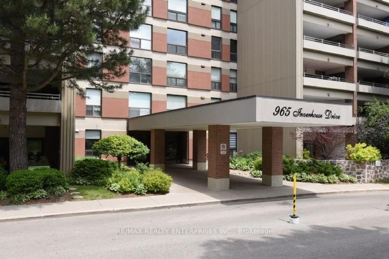 Photo of Unit #709, 965 Inverhouse Drive