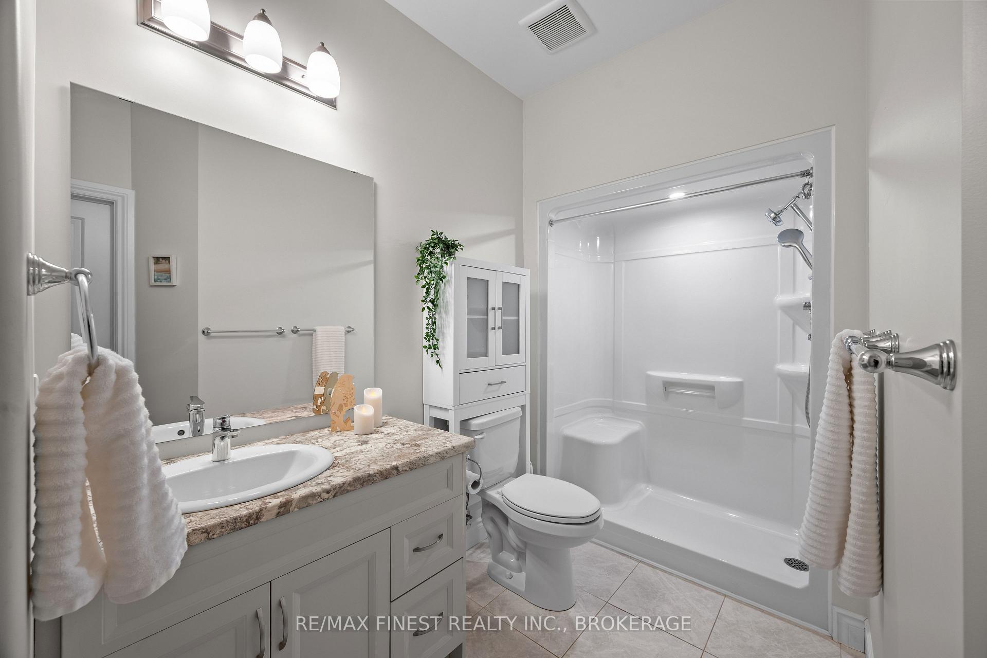 Photo 18 of 47 Lowry Place, Loyalist, Amherstview — HOMEH