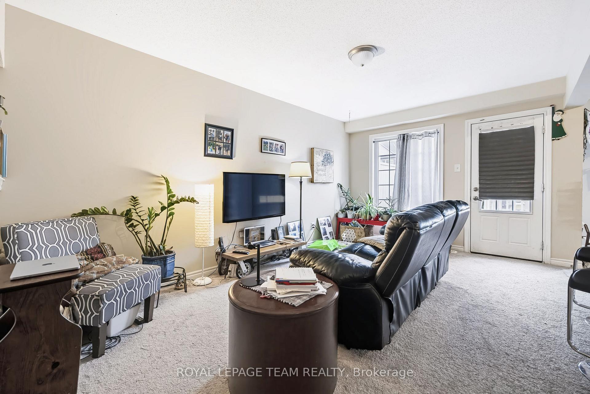 Photo 6 of 2510 Nutgrove Avenue, Ottawa, Barrhaven - Half Moon Bay — HOMEH