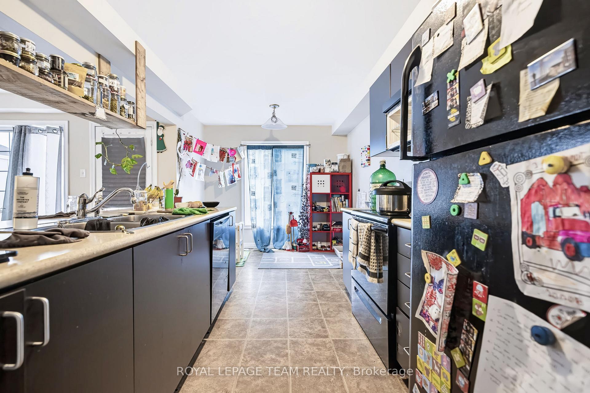 Photo 10 of 2510 Nutgrove Avenue, Ottawa, Barrhaven - Half Moon Bay — HOMEH