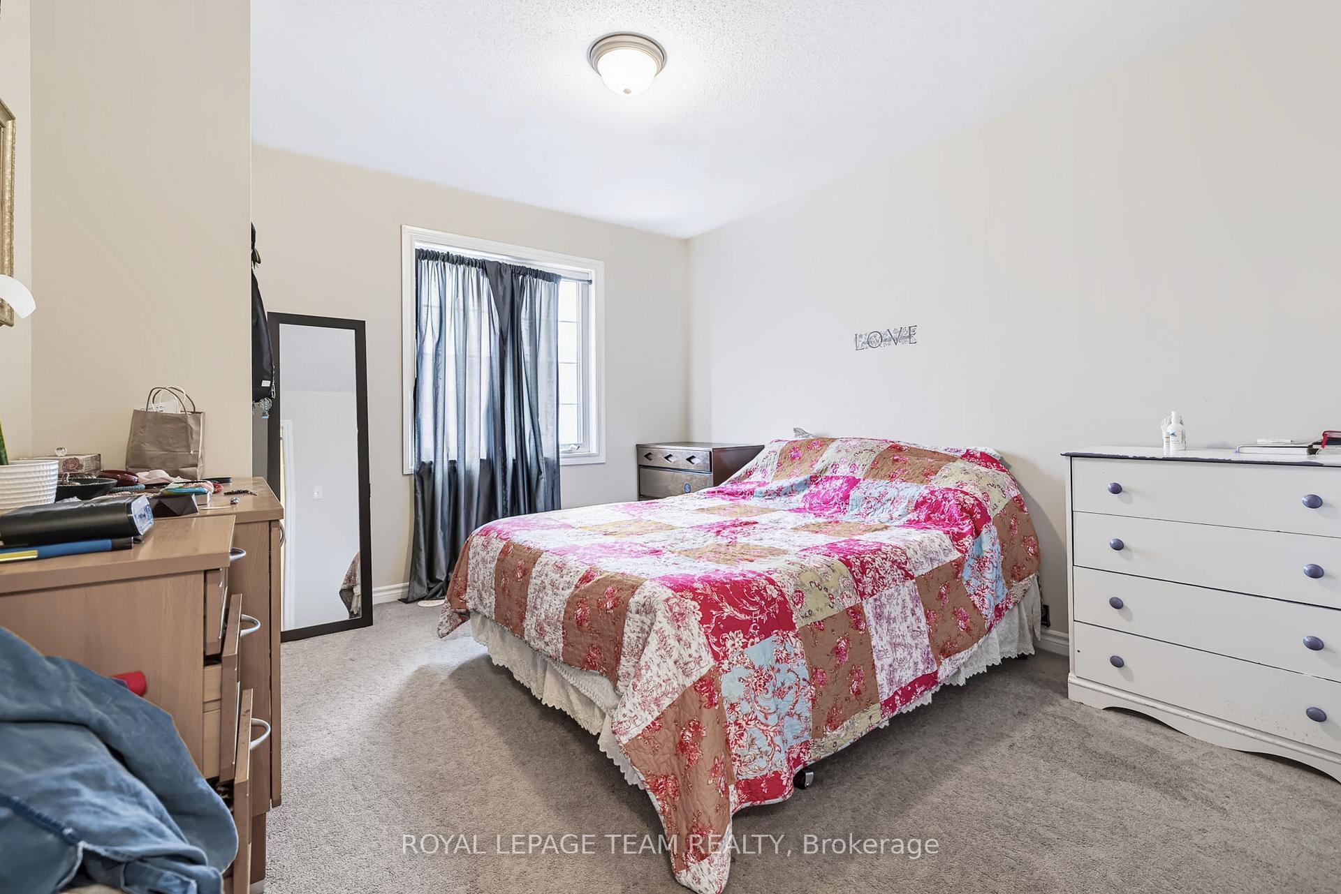 Photo 12 of 2510 Nutgrove Avenue, Ottawa, Barrhaven - Half Moon Bay — HOMEH