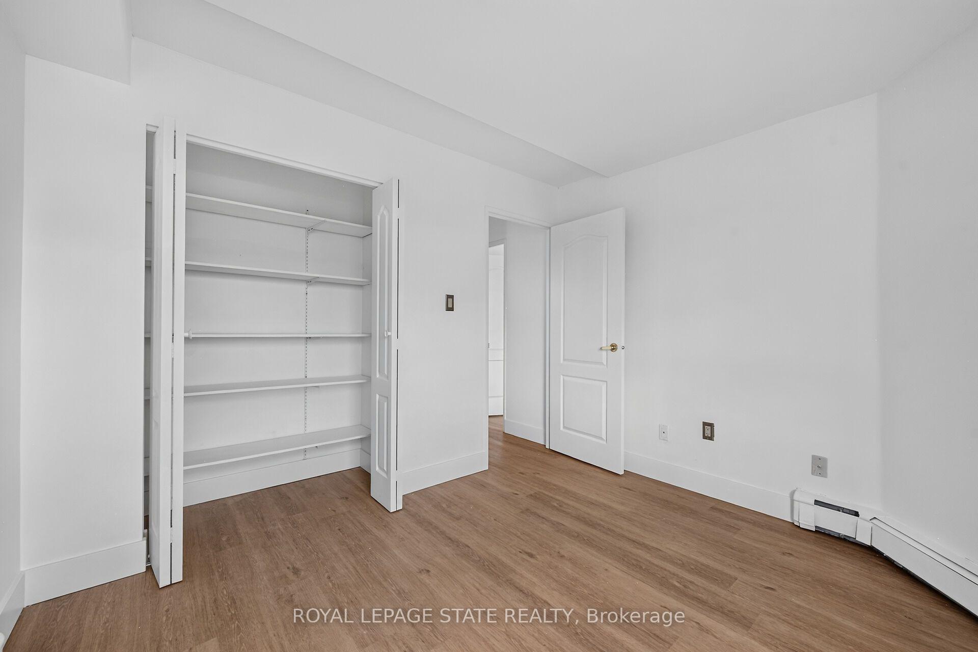 Photo 30 of Unit 409, 10 John Street W, Hamilton, Dundas — HOMEH