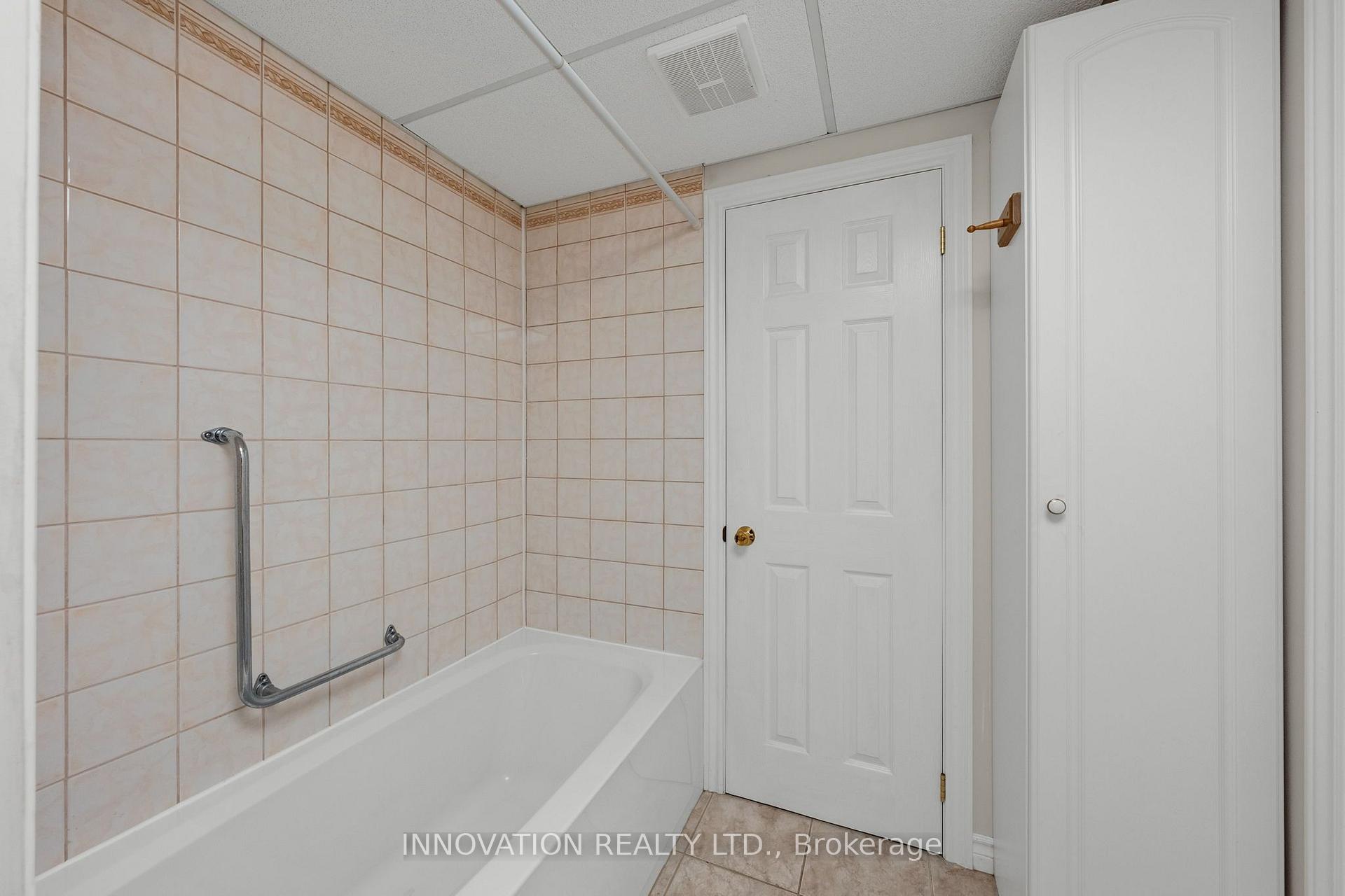 Photo 39 of 83 Forest Creek Drive, Ottawa, Stittsville (Central) — HOMEH