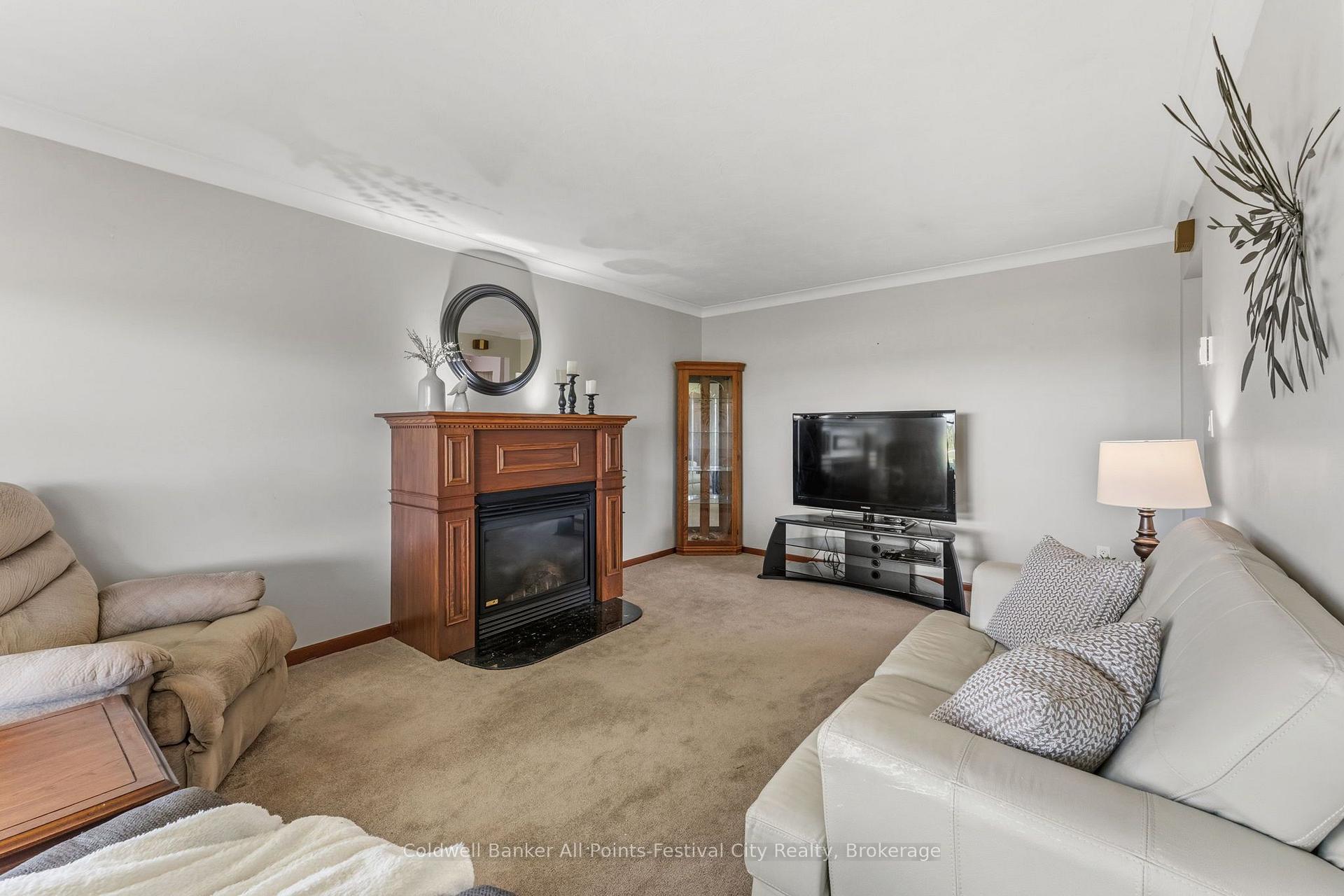 Photo 7 of 79324 Bluewater Highway, Central Huron, Goderich — HOMEH