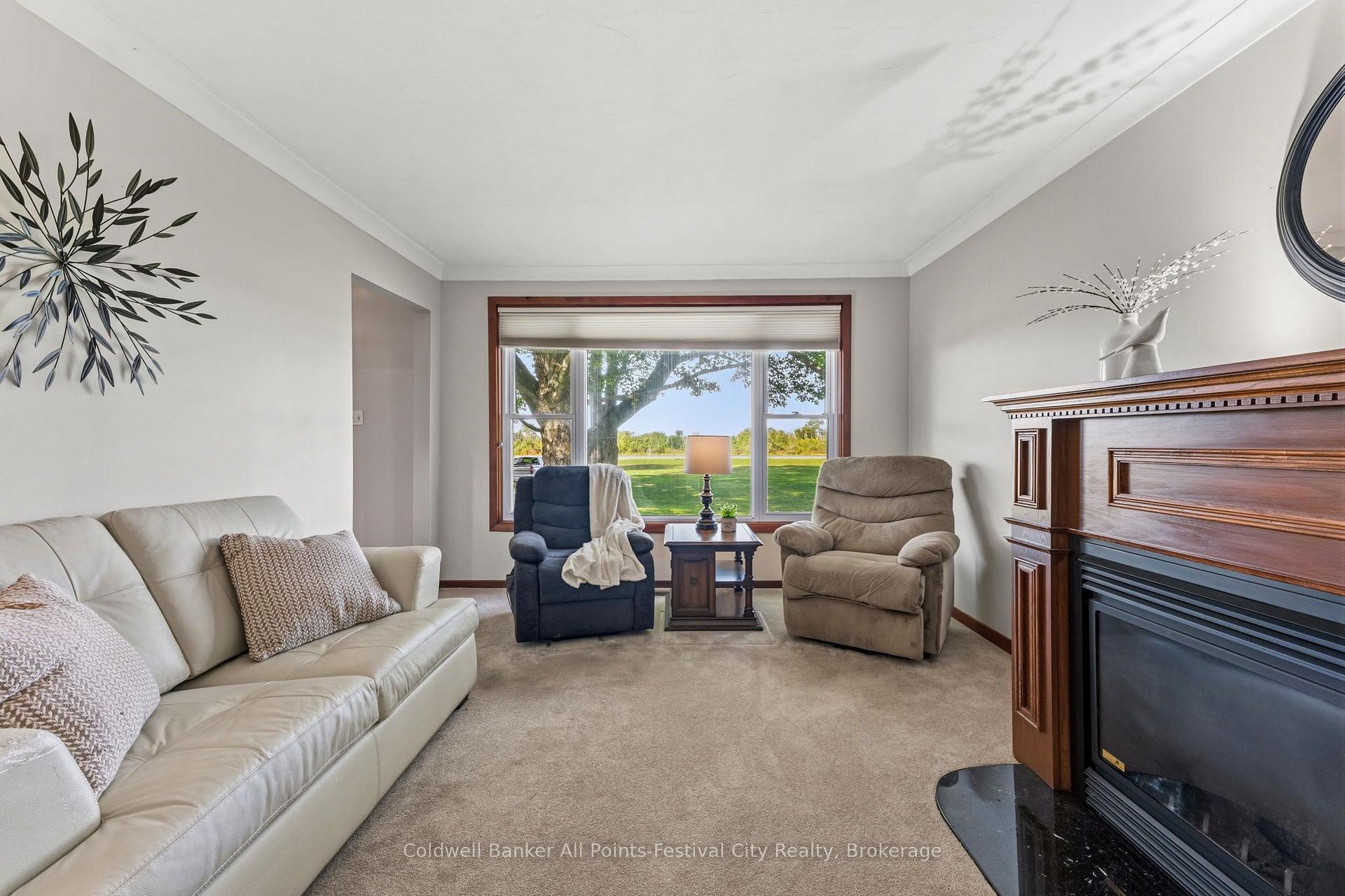 Photo 8 of 79324 Bluewater Highway, Central Huron, Goderich — HOMEH