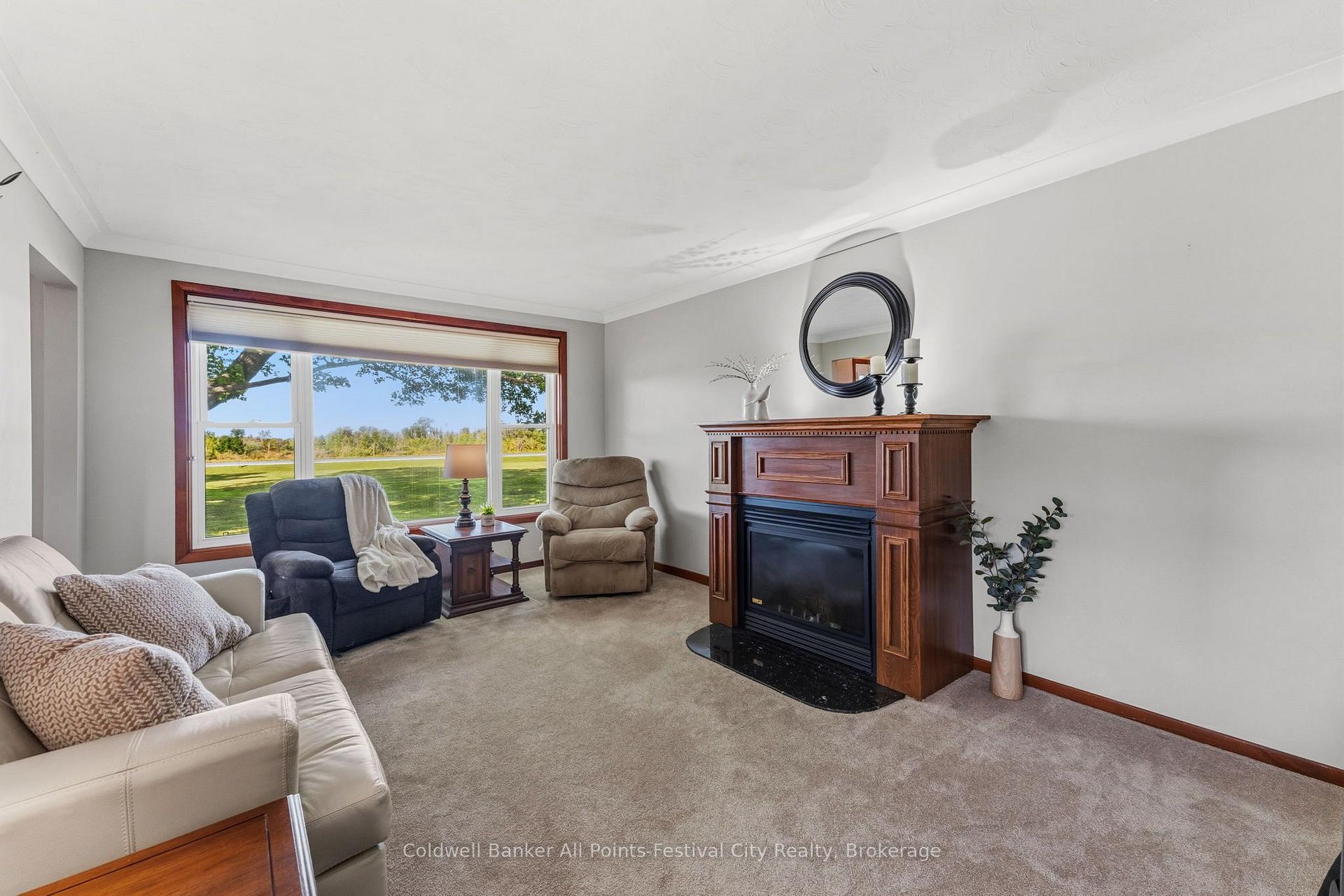 Photo 9 of 79324 Bluewater Highway, Central Huron, Goderich — HOMEH