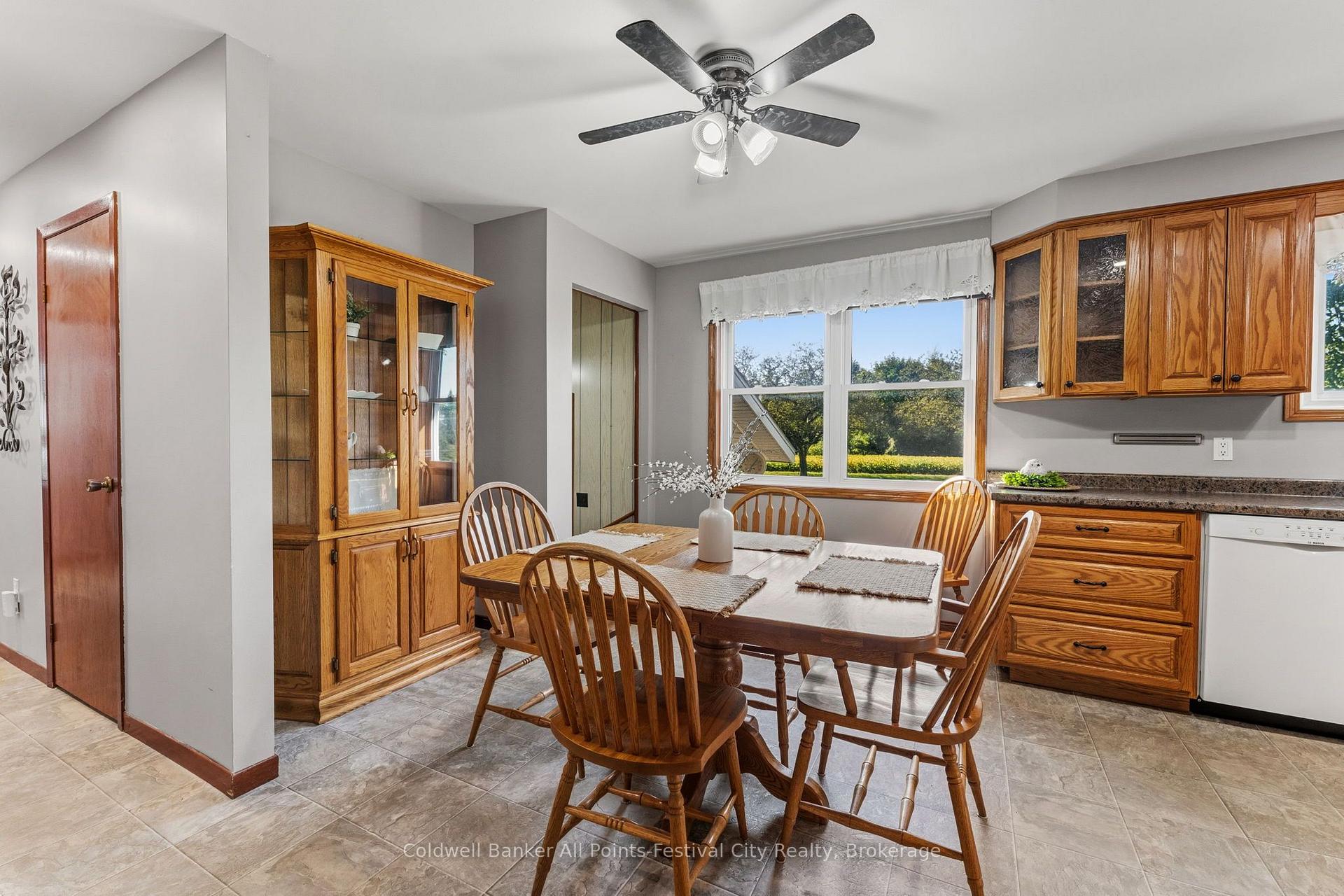 Photo 10 of 79324 Bluewater Highway, Central Huron, Goderich — HOMEH