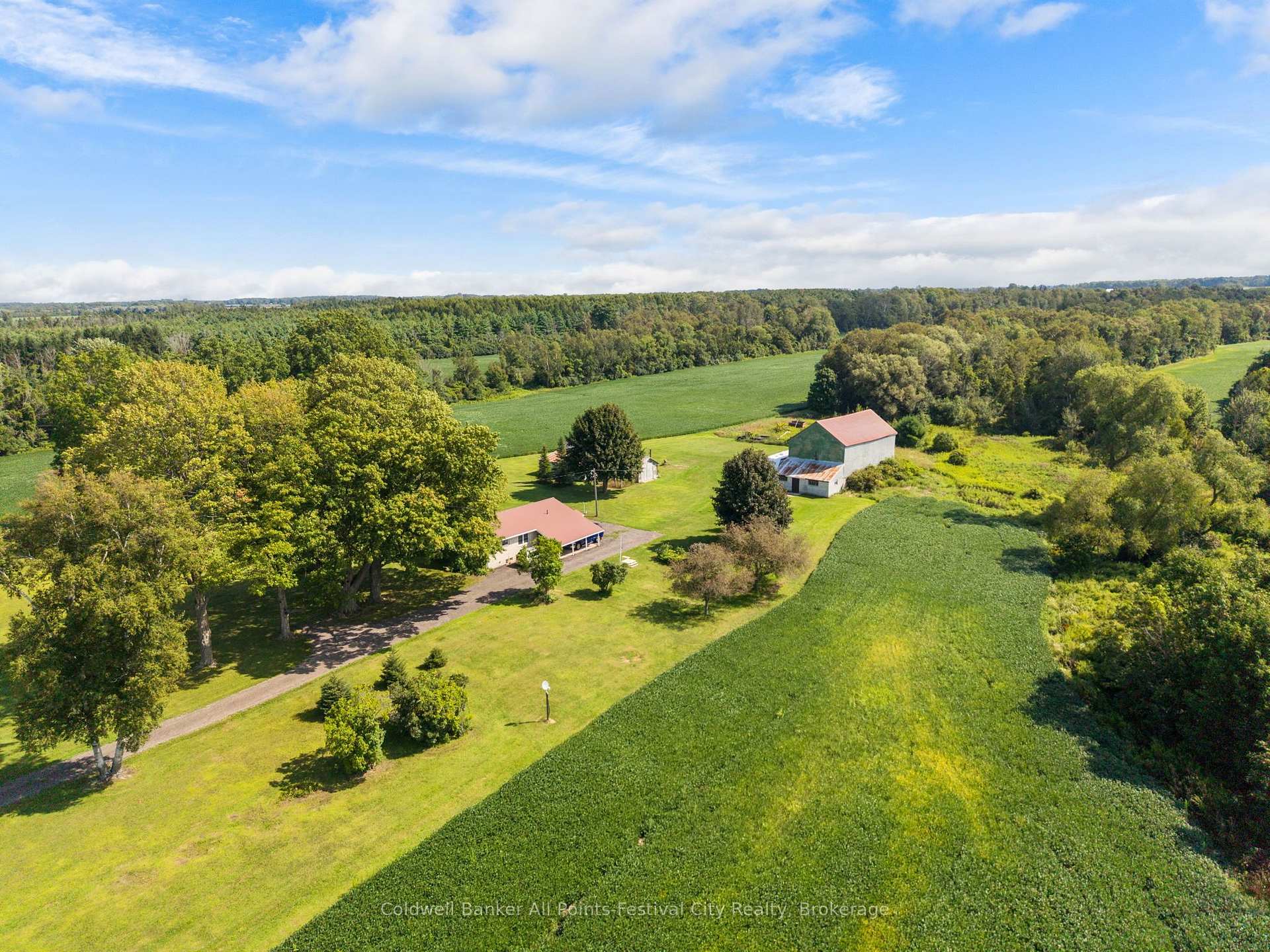 Photo 39 of 79324 Bluewater Highway, Central Huron, Goderich — HOMEH