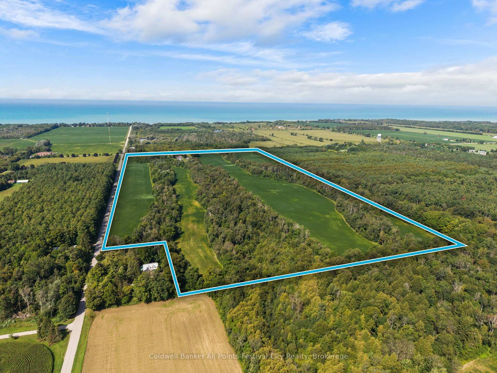 Photo 44 of 79324 Bluewater Highway, Central Huron, Goderich — HOMEH
