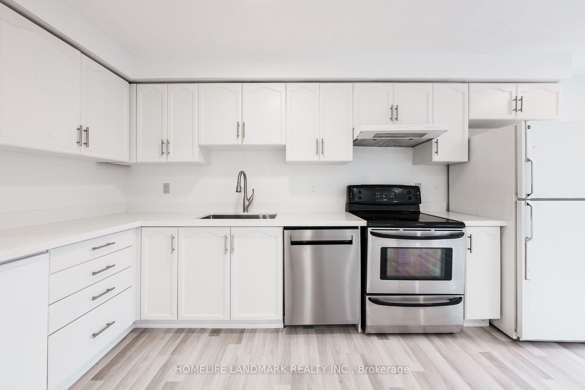 Photo 7 of Unit 103, 2945 Thomas Street, Mississauga, Central Erin Mills — HOMEH