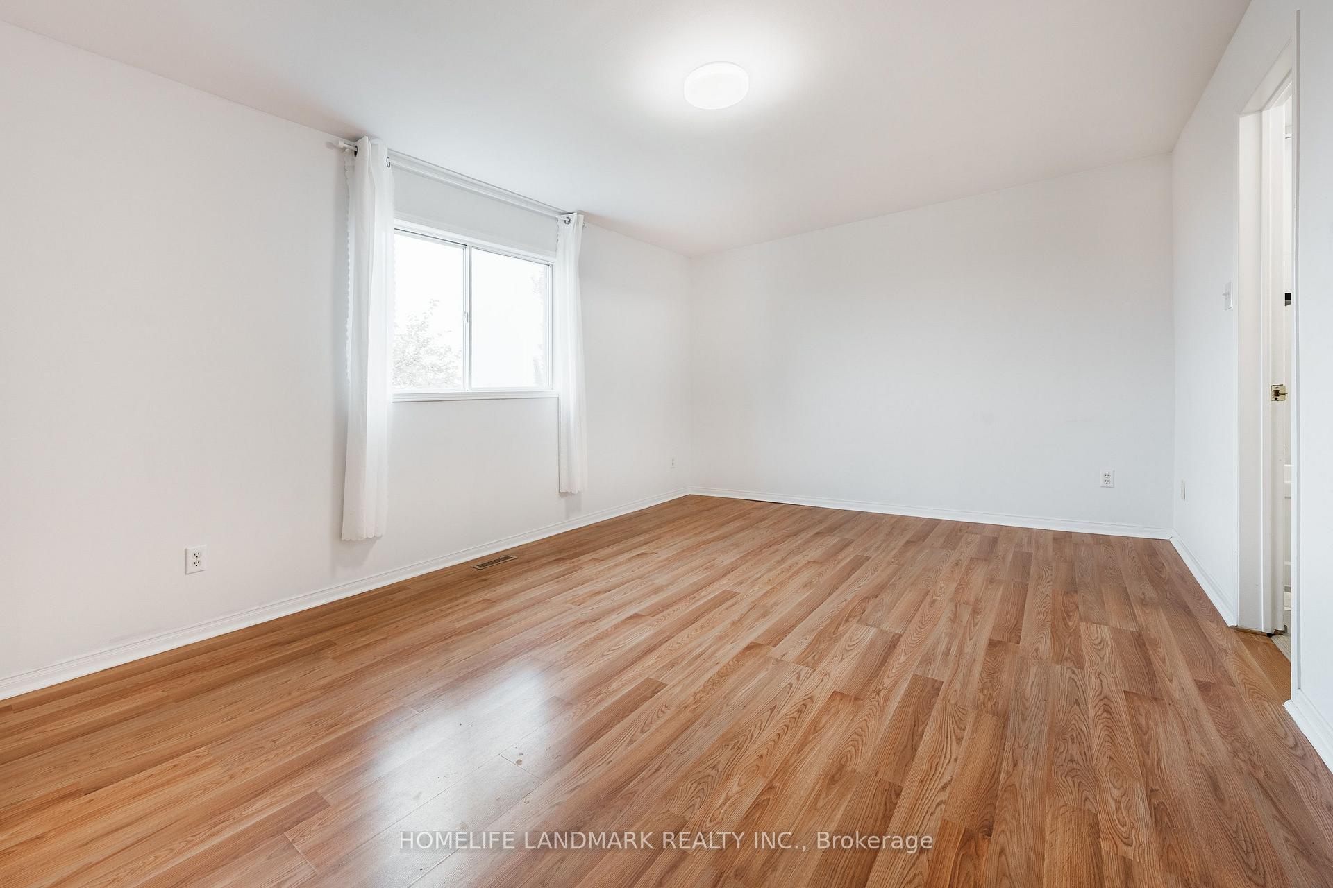 Photo 15 of Unit 103, 2945 Thomas Street, Mississauga, Central Erin Mills — HOMEH