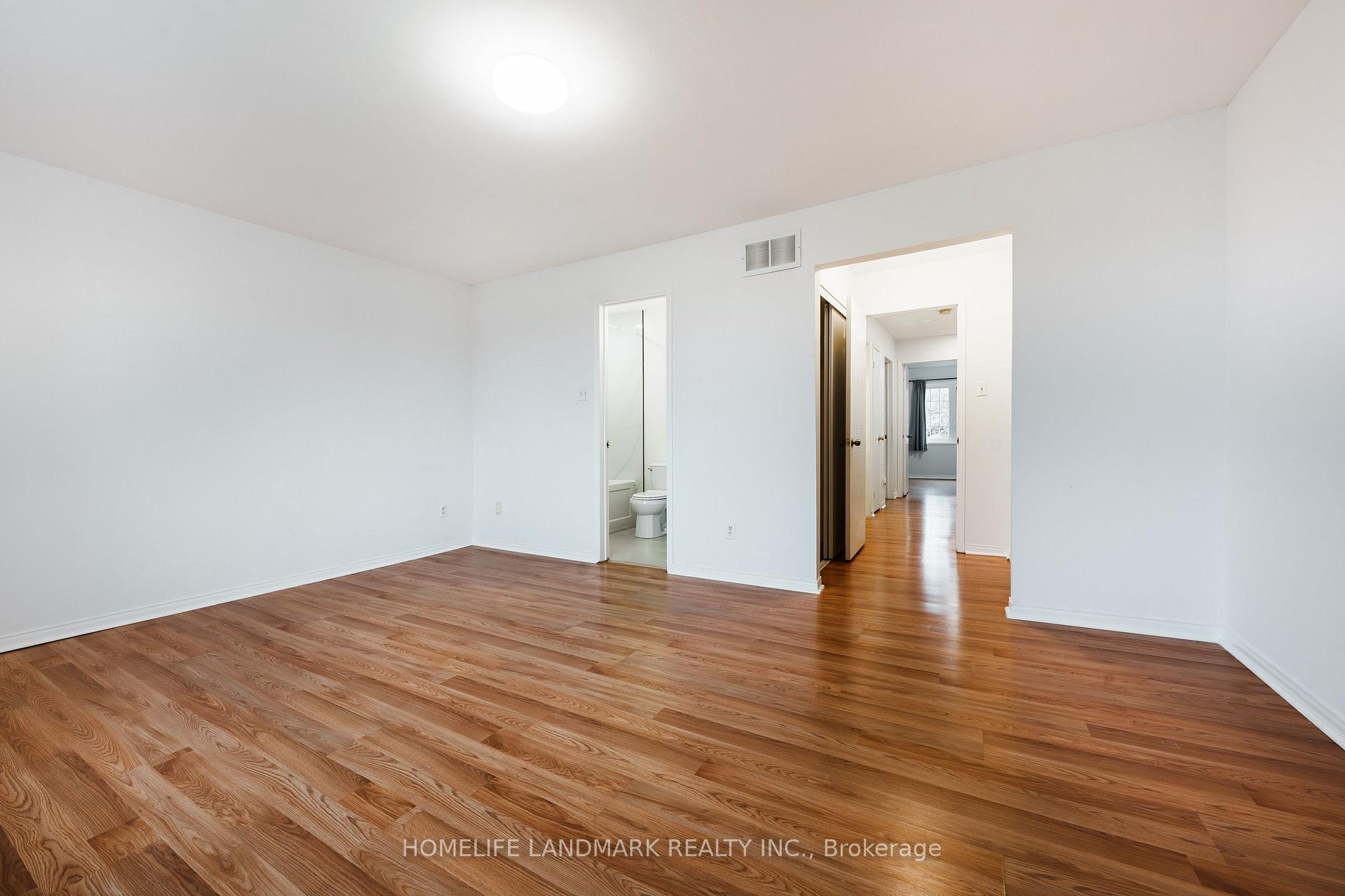 Photo 16 of Unit 103, 2945 Thomas Street, Mississauga, Central Erin Mills — HOMEH