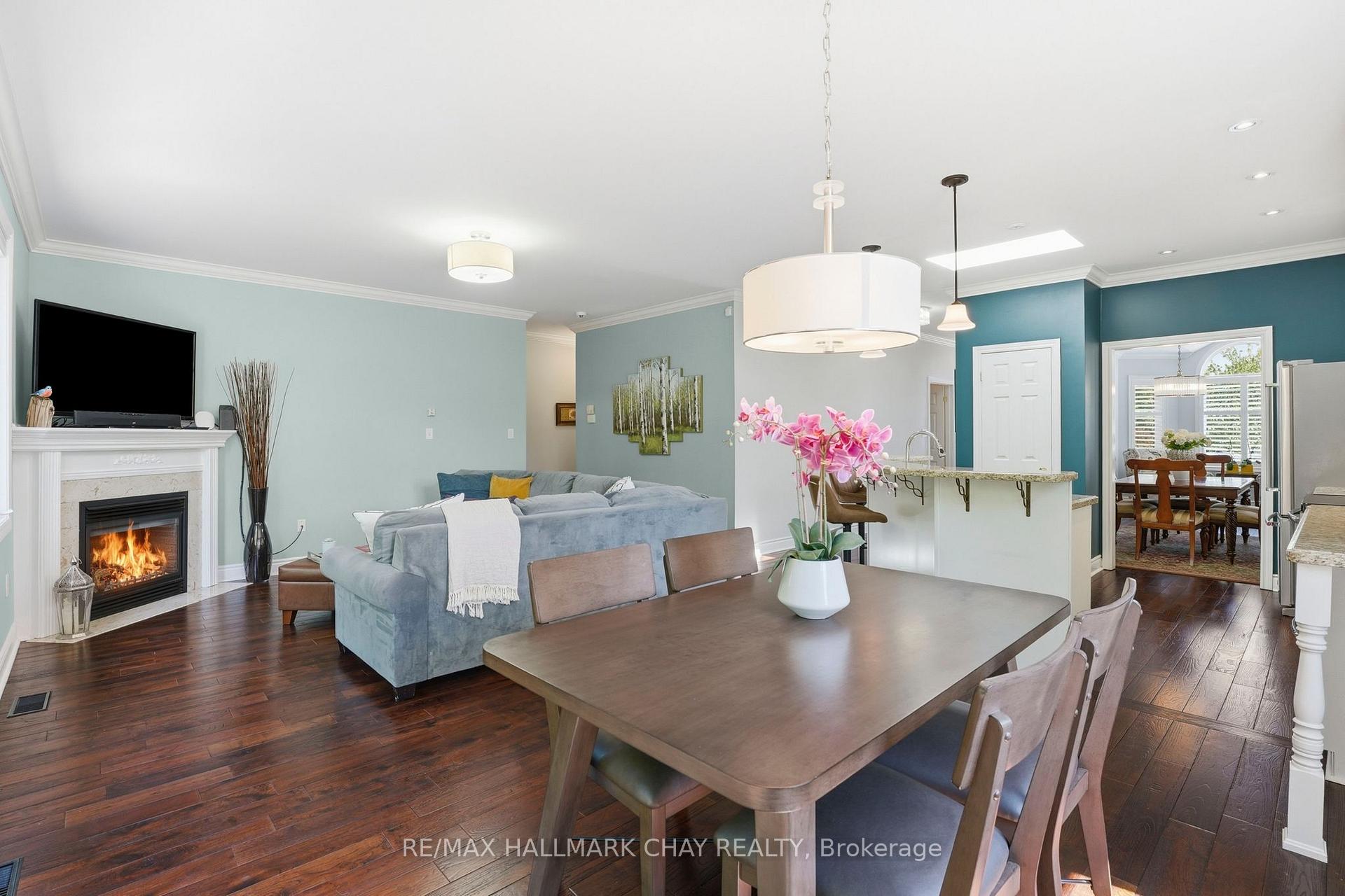 Photo 8 of 50 Thicketwood Avenue, Barrie, Painswick South — HOMEH