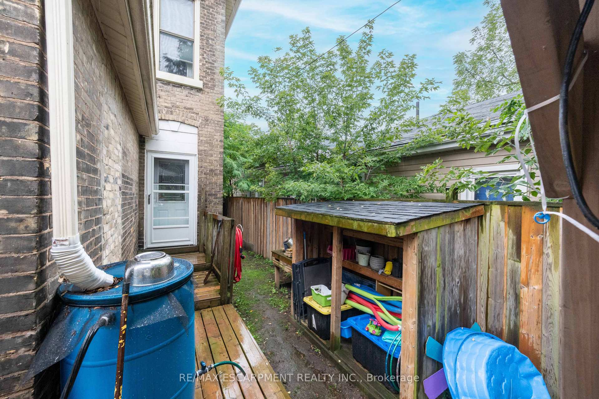 Photo 8 of 72 Pearl Street, Brantford, Downtown Core — HOMEH