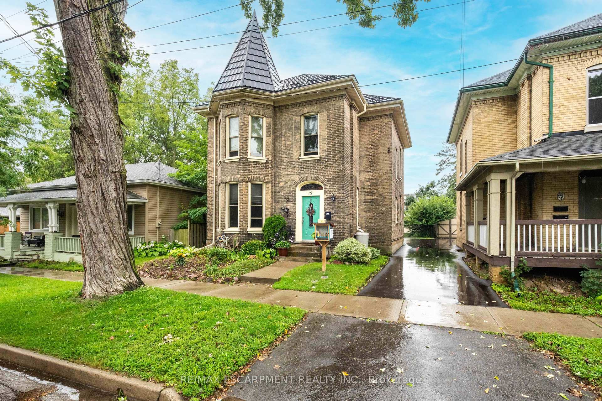 Photo 15 of 72 Pearl Street, Brantford, Downtown Core — HOMEH