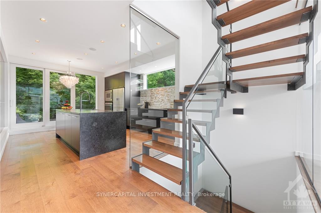 Photo 11 of 123 Putman Avenue, Ottawa, Lindenlea — HOMEH