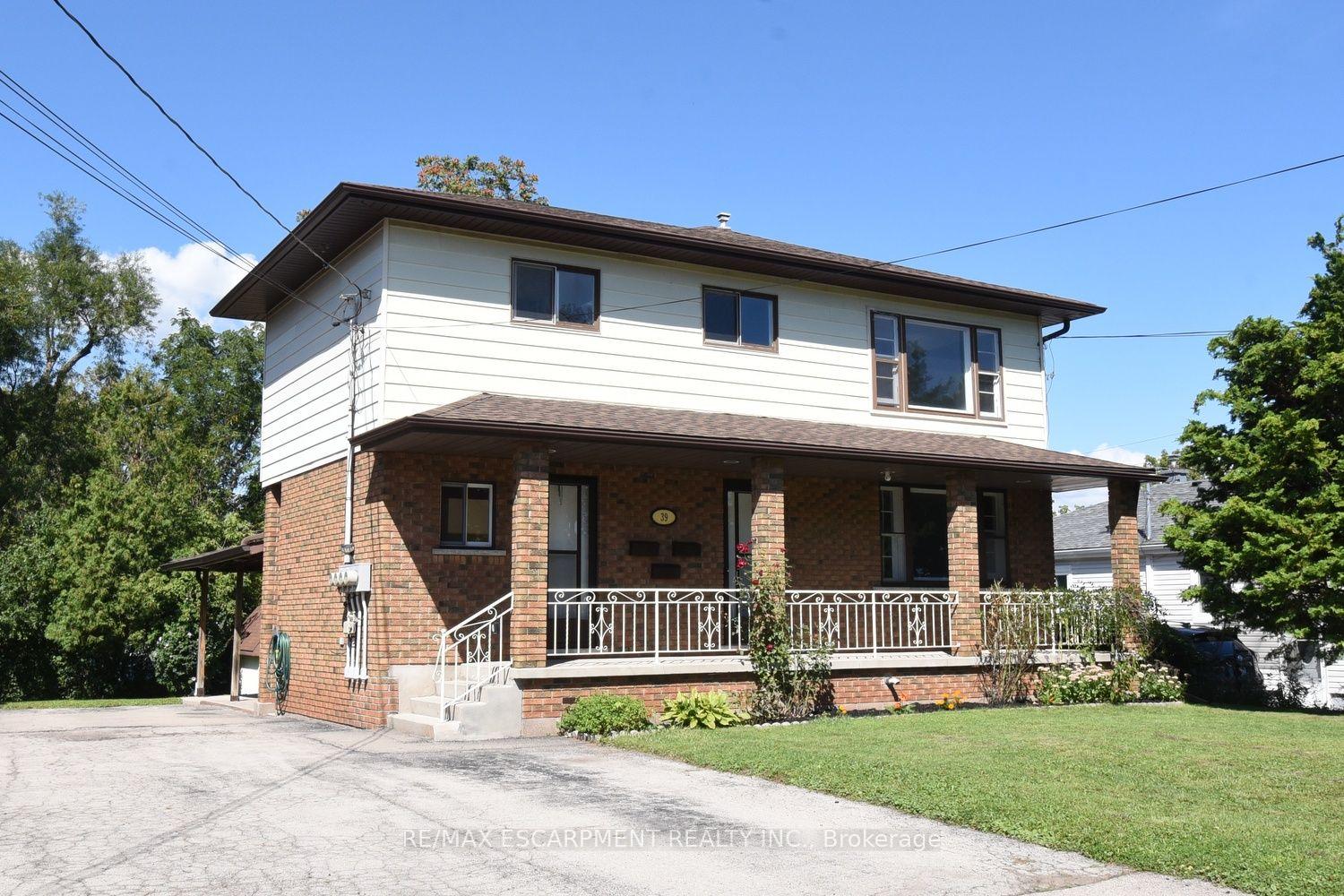 Photo 1 of 39 Chester Road, Hamilton, Stoney Creek — HOMEH
