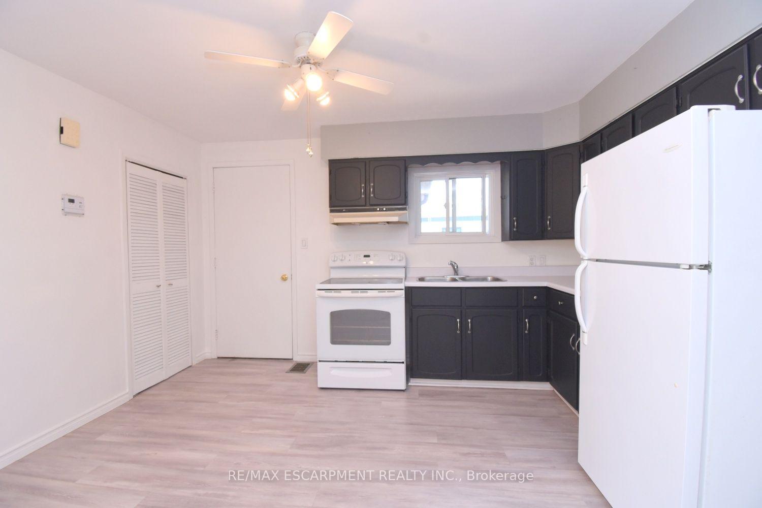 Photo 25 of 39 Chester Road, Hamilton, Stoney Creek — HOMEH
