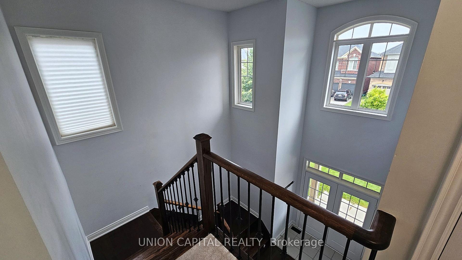 Photo 19 of 168 Roy Harper Avenue, Aurora, Rural Aurora — HOMEH