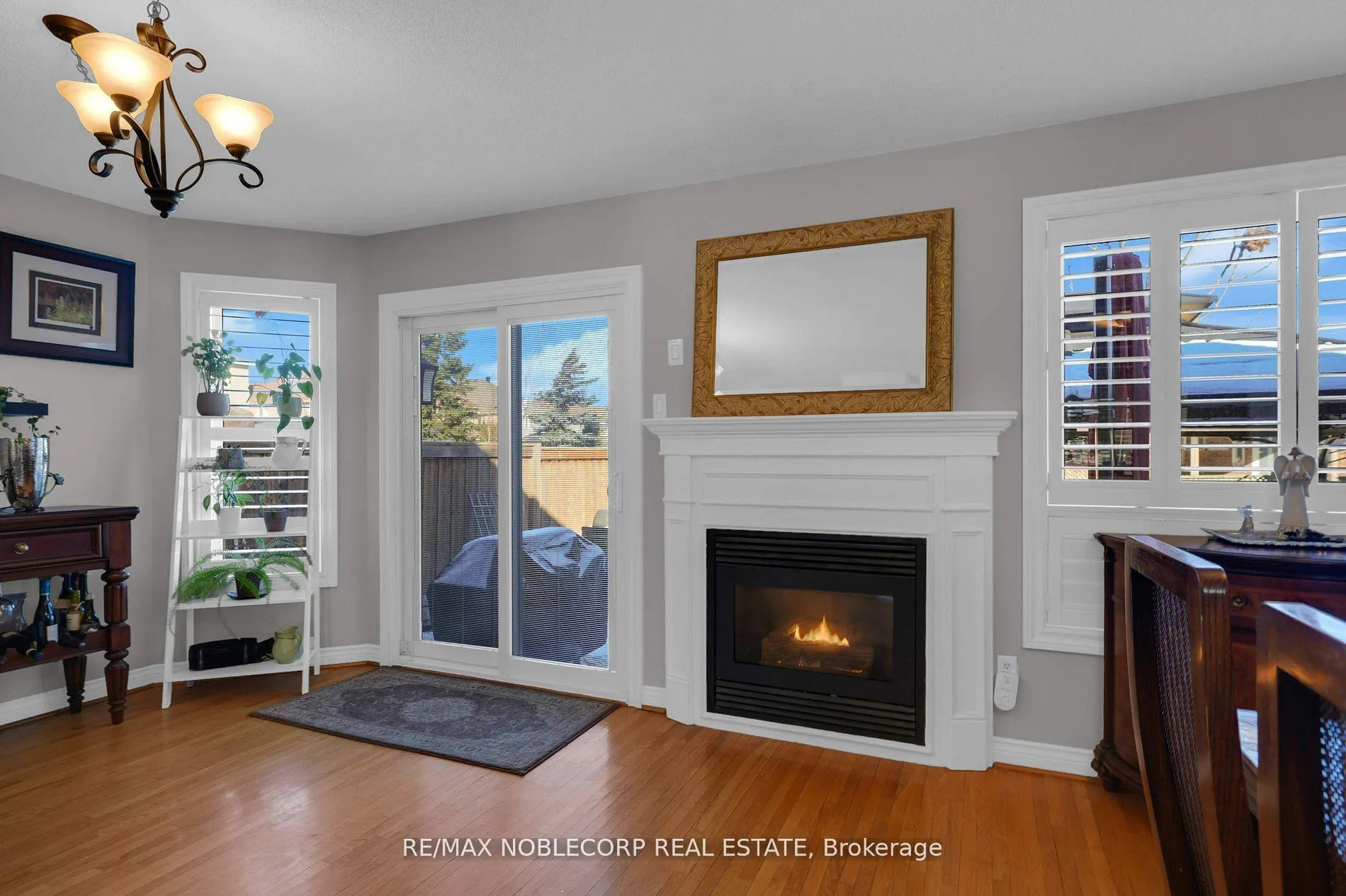 Photo 10 of 11 Royalton Drive, Caledon, Bolton East — HOMEH
