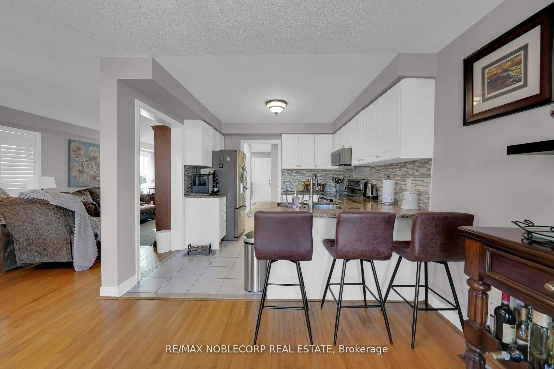 Photo 14 of 11 Royalton Drive, Caledon, Bolton East — HOMEH