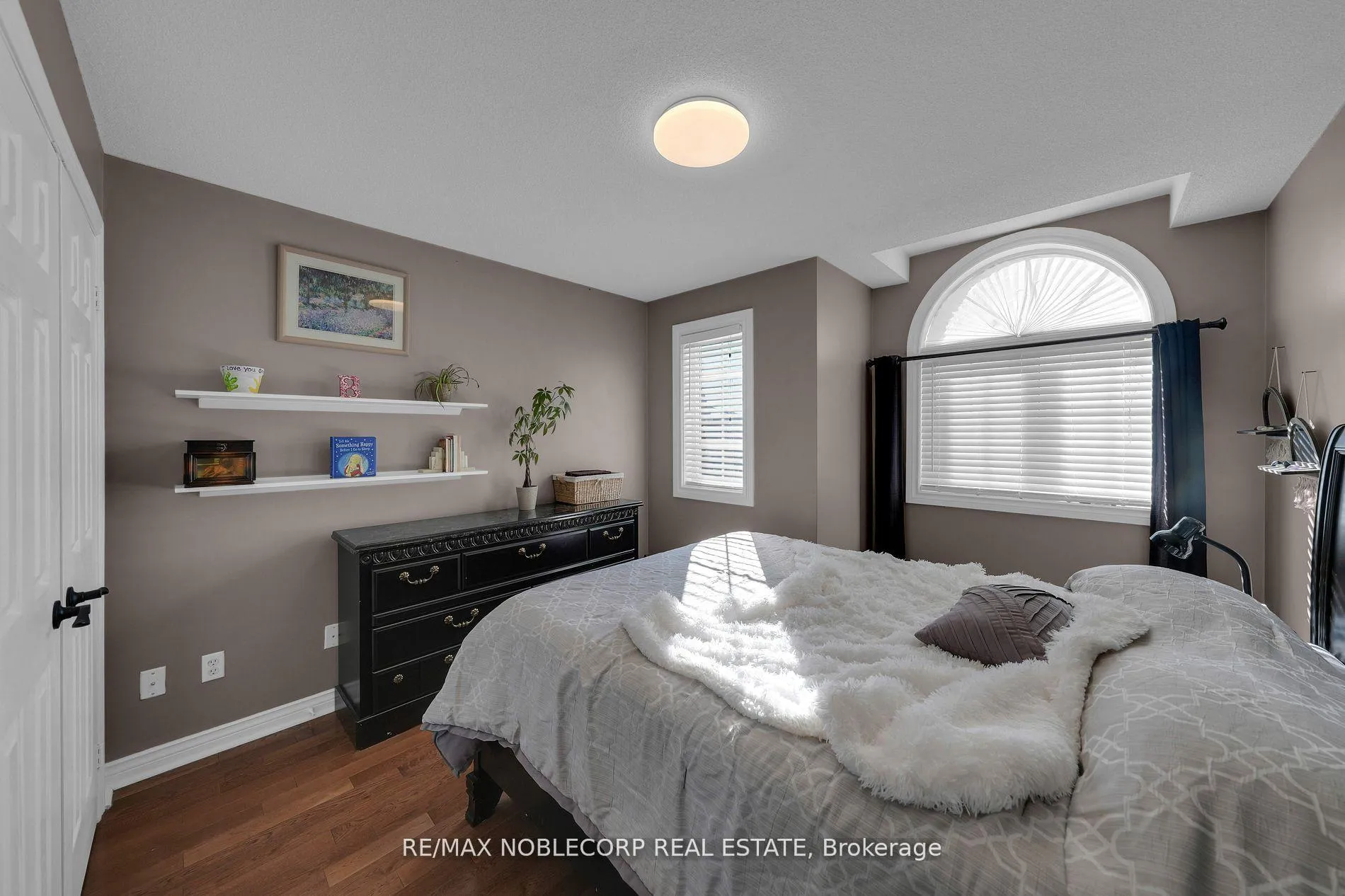 Photo 31 of 11 Royalton Drive, Caledon, Bolton East — HOMEH