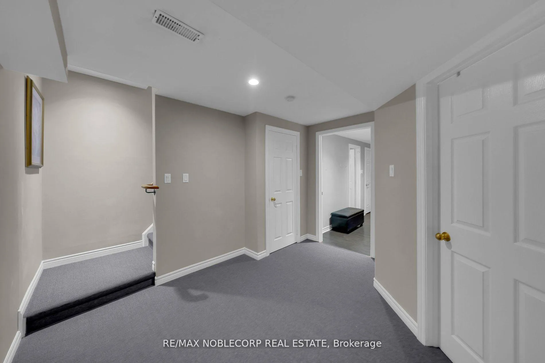 Photo 35 of 11 Royalton Drive, Caledon, Bolton East — HOMEH