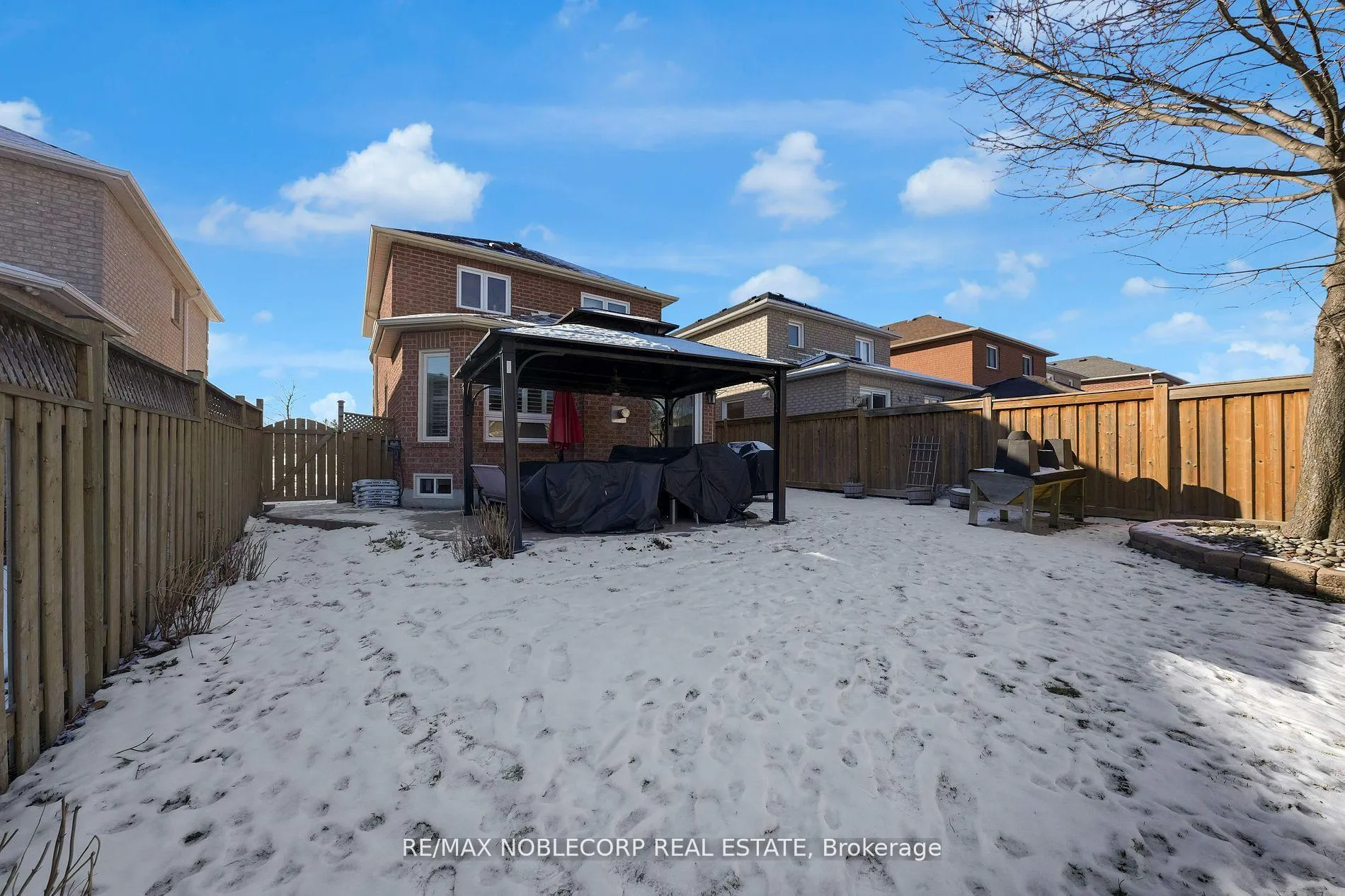 Photo 47 of 11 Royalton Drive, Caledon, Bolton East — HOMEH