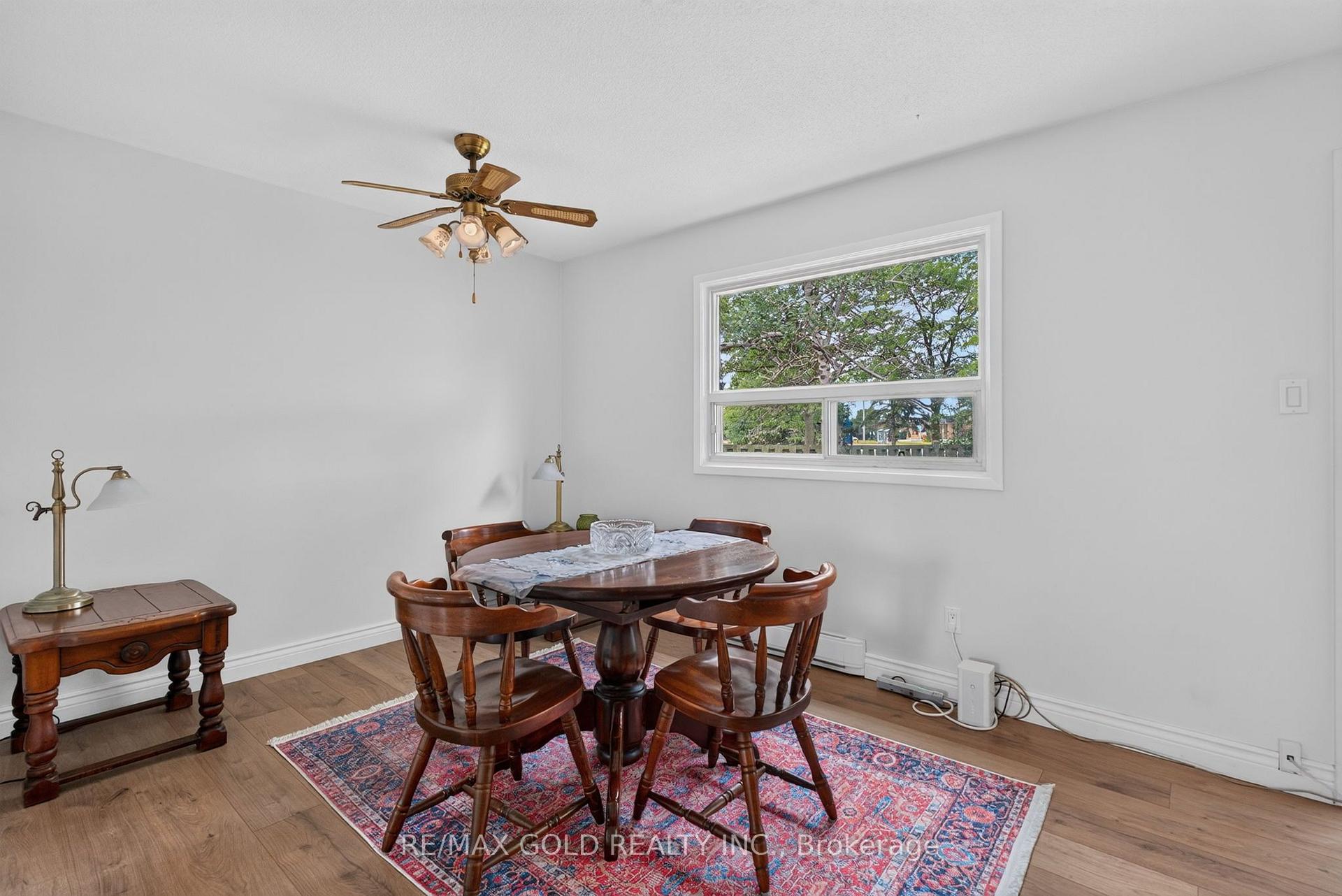 Photo 15 of 13 Gold Pine Court, Brampton, Northgate — HOMEH