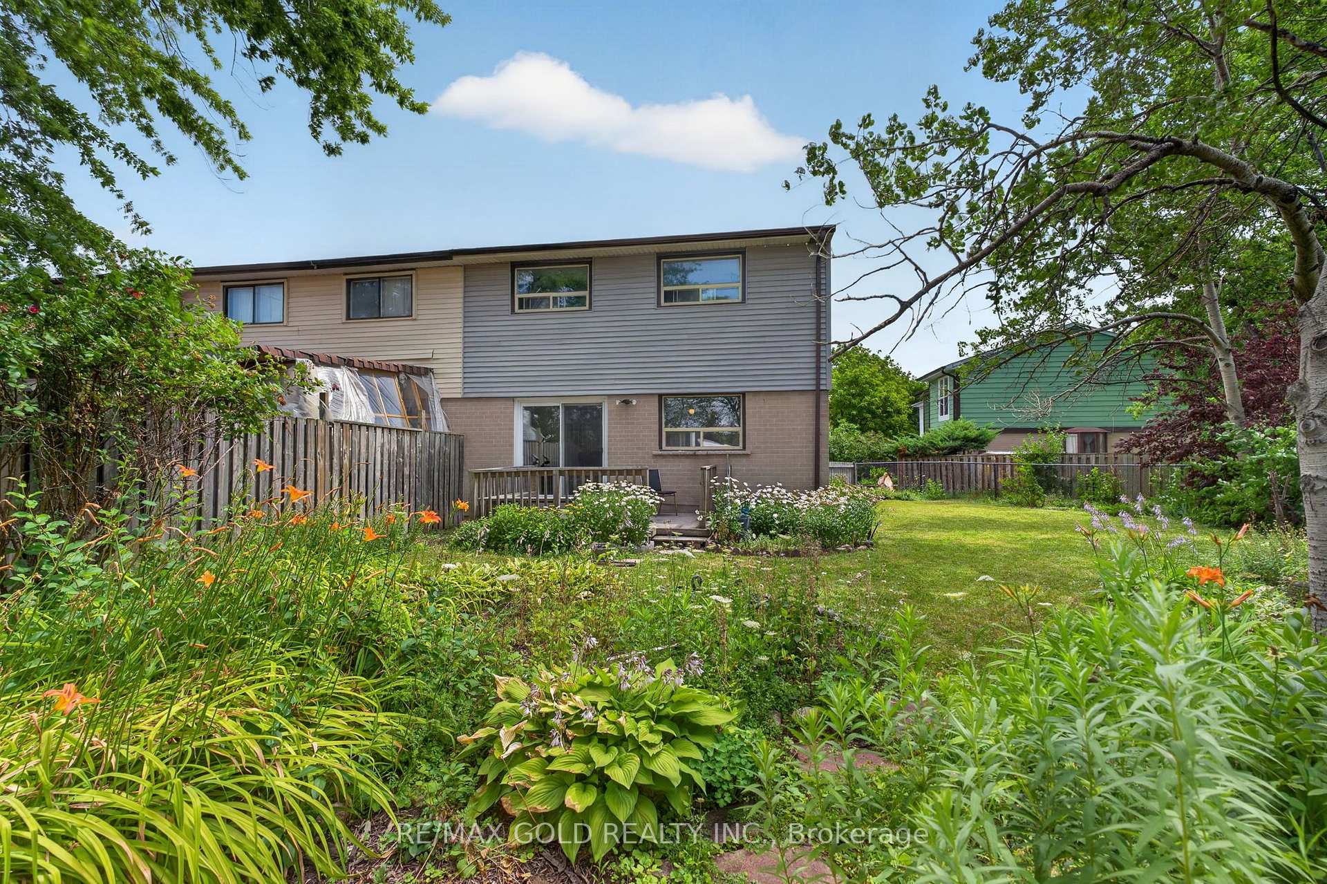 Photo 36 of 13 Gold Pine Court, Brampton, Northgate — HOMEH