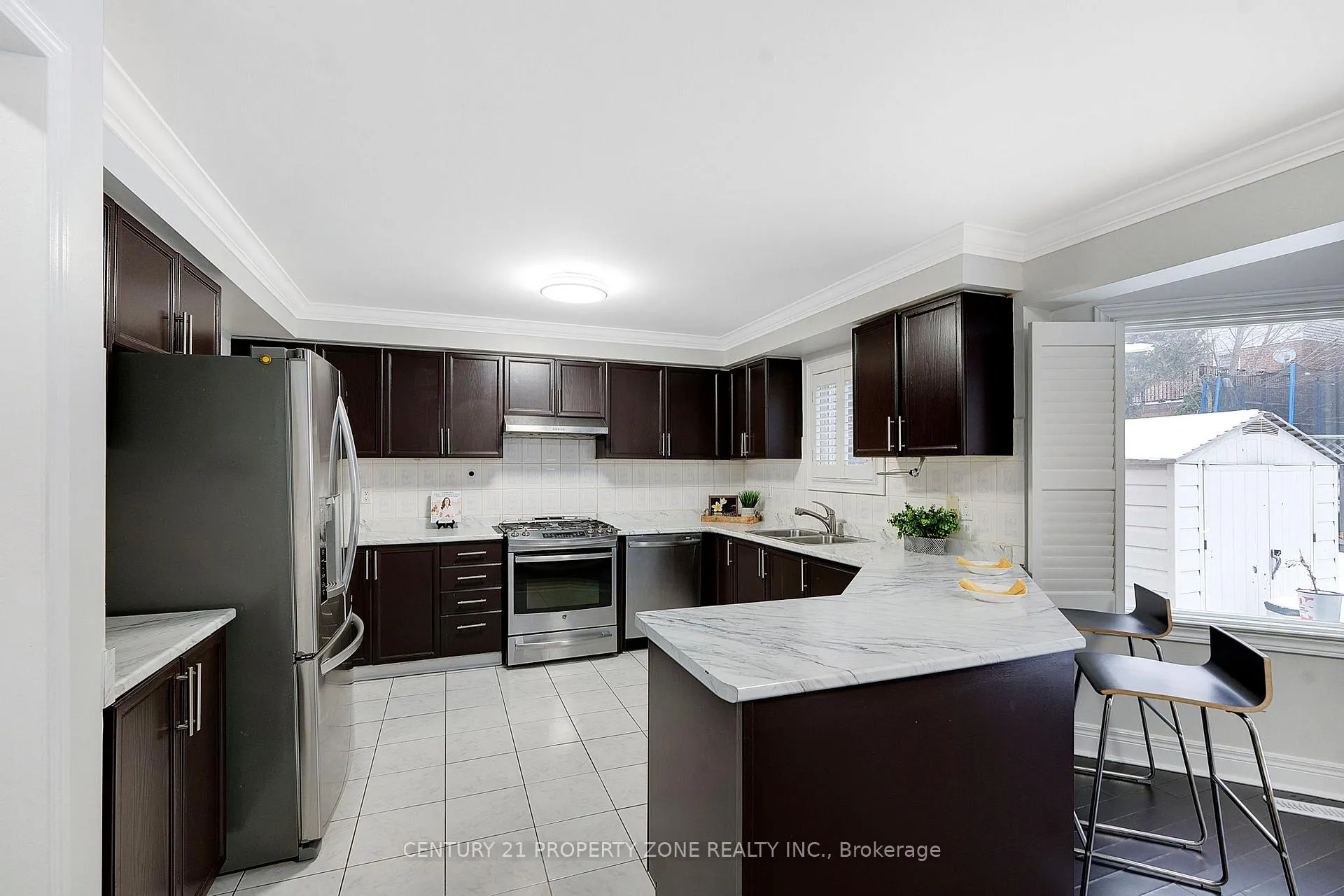 Photo 14 of 15 Keystone Drive, Brampton, Brampton South — HOMEH