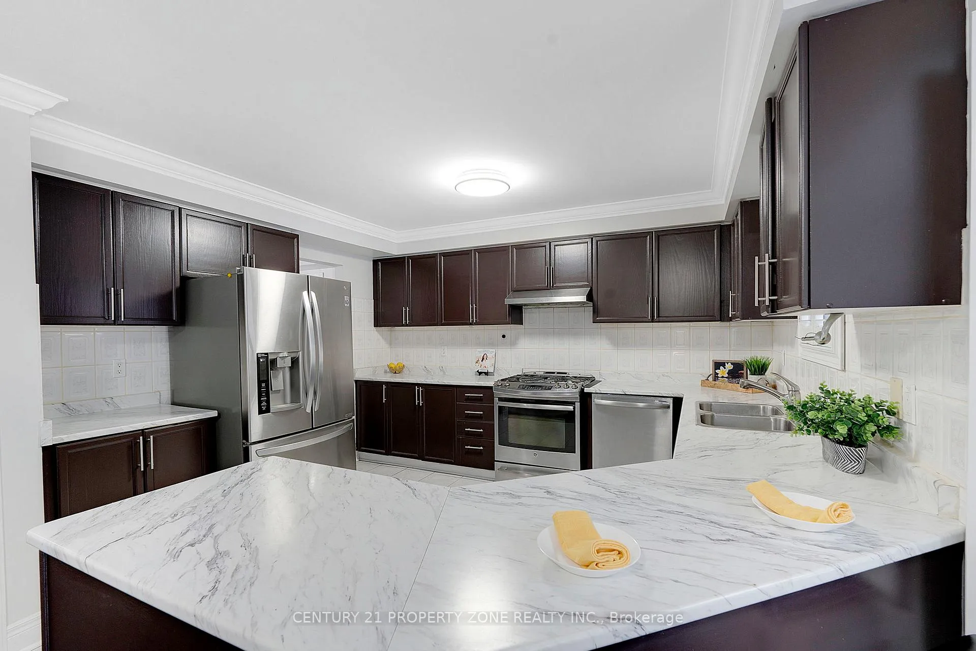 Photo 15 of 15 Keystone Drive, Brampton, Brampton South — HOMEH