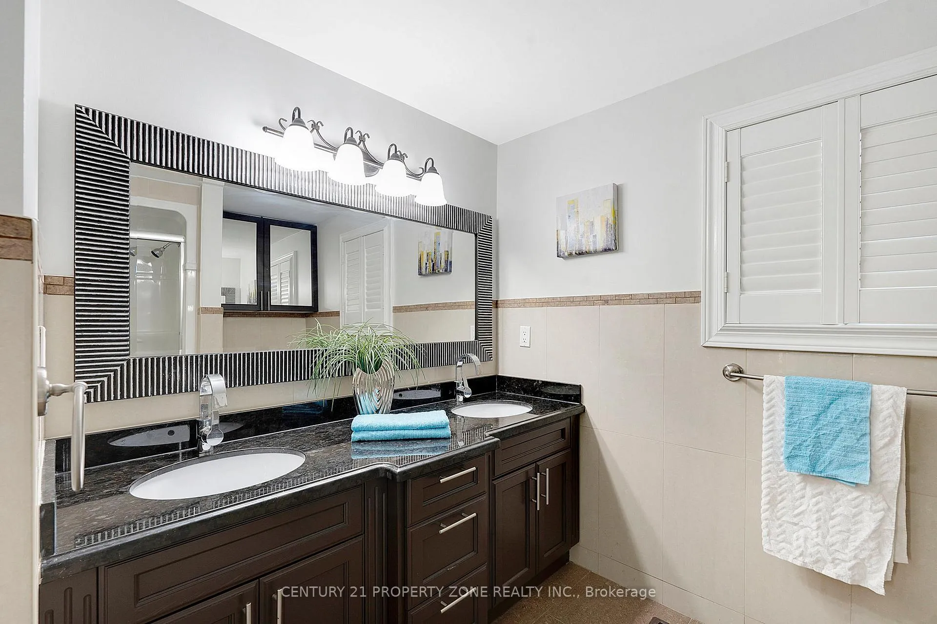 Photo 32 of 15 Keystone Drive, Brampton, Brampton South — HOMEH