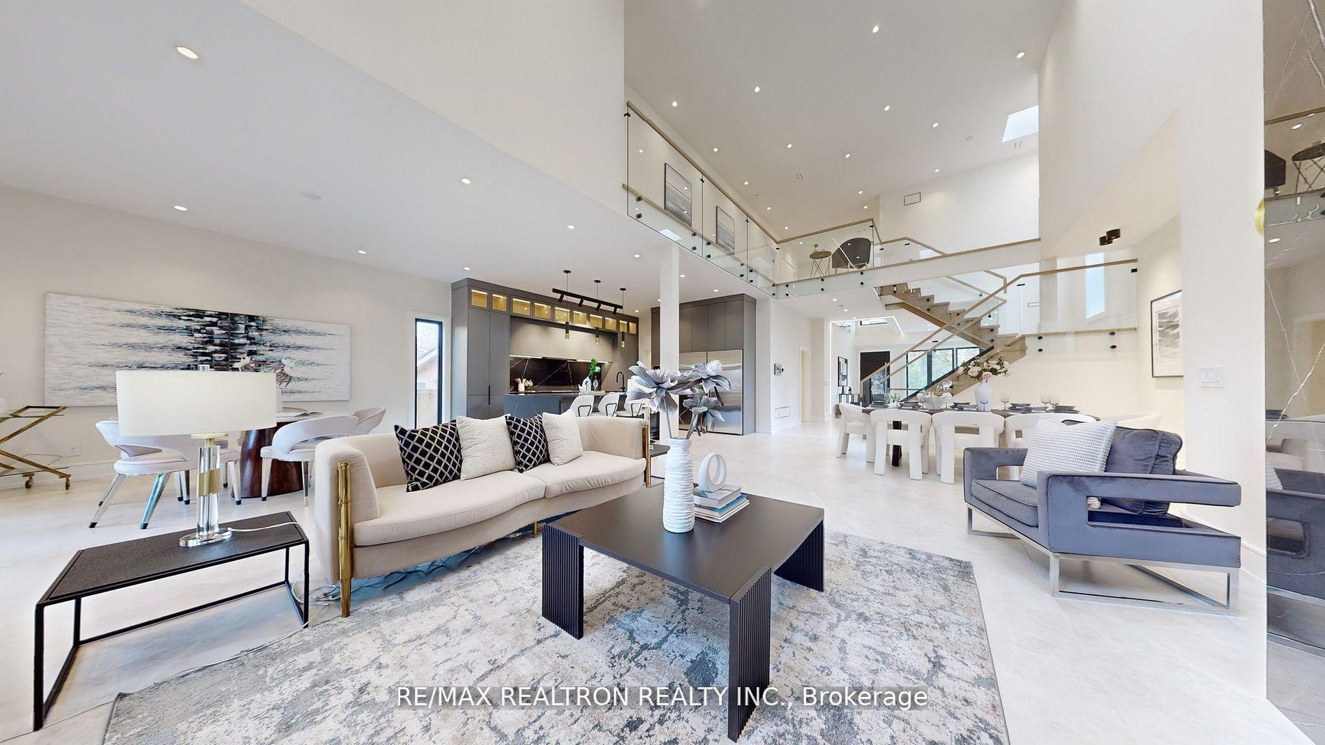 Photo 5 of 84 Murray Drive, Aurora, Aurora Highlands — HOMEH