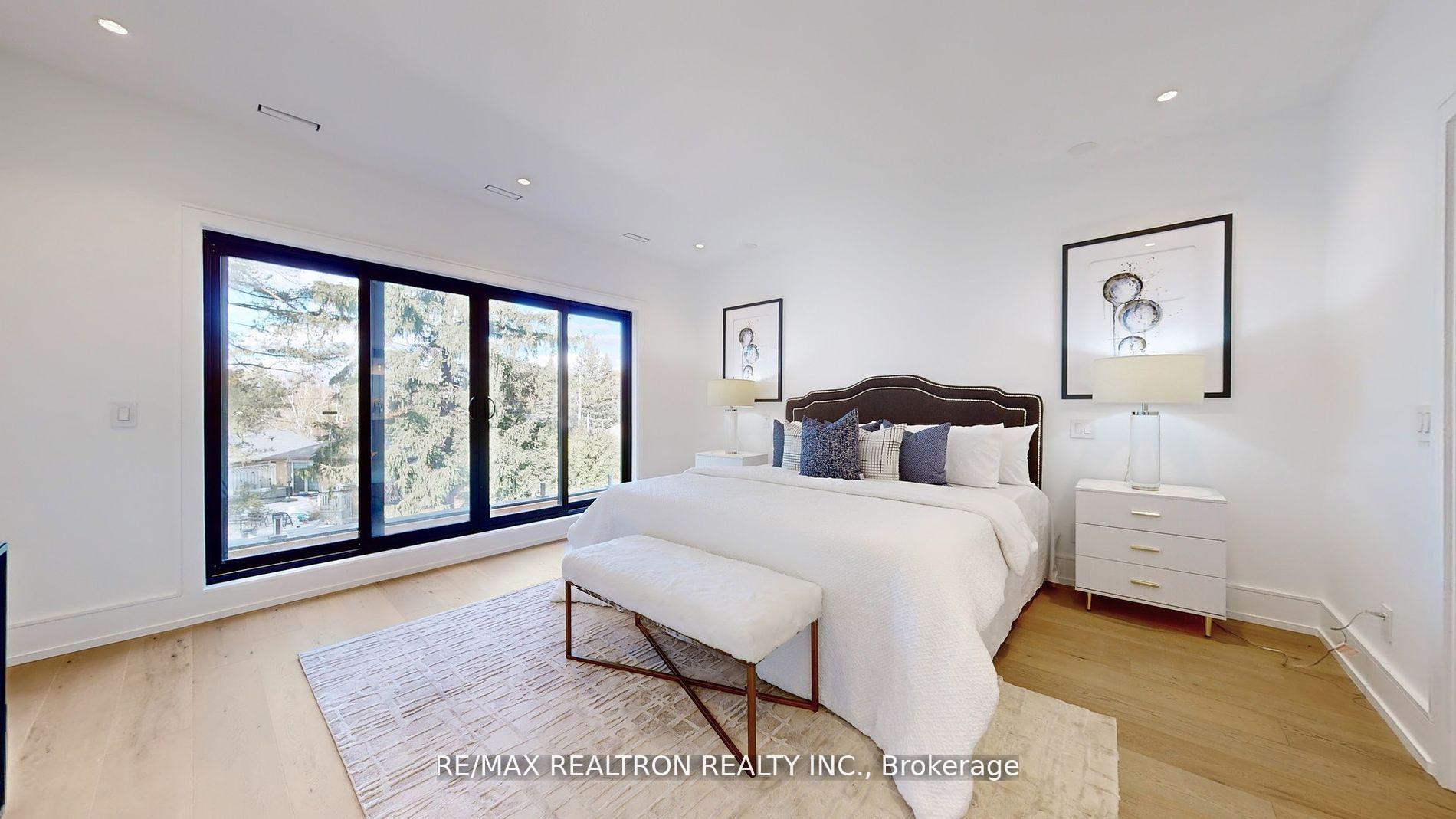 Photo 20 of 84 Murray Drive, Aurora, Aurora Highlands — HOMEH